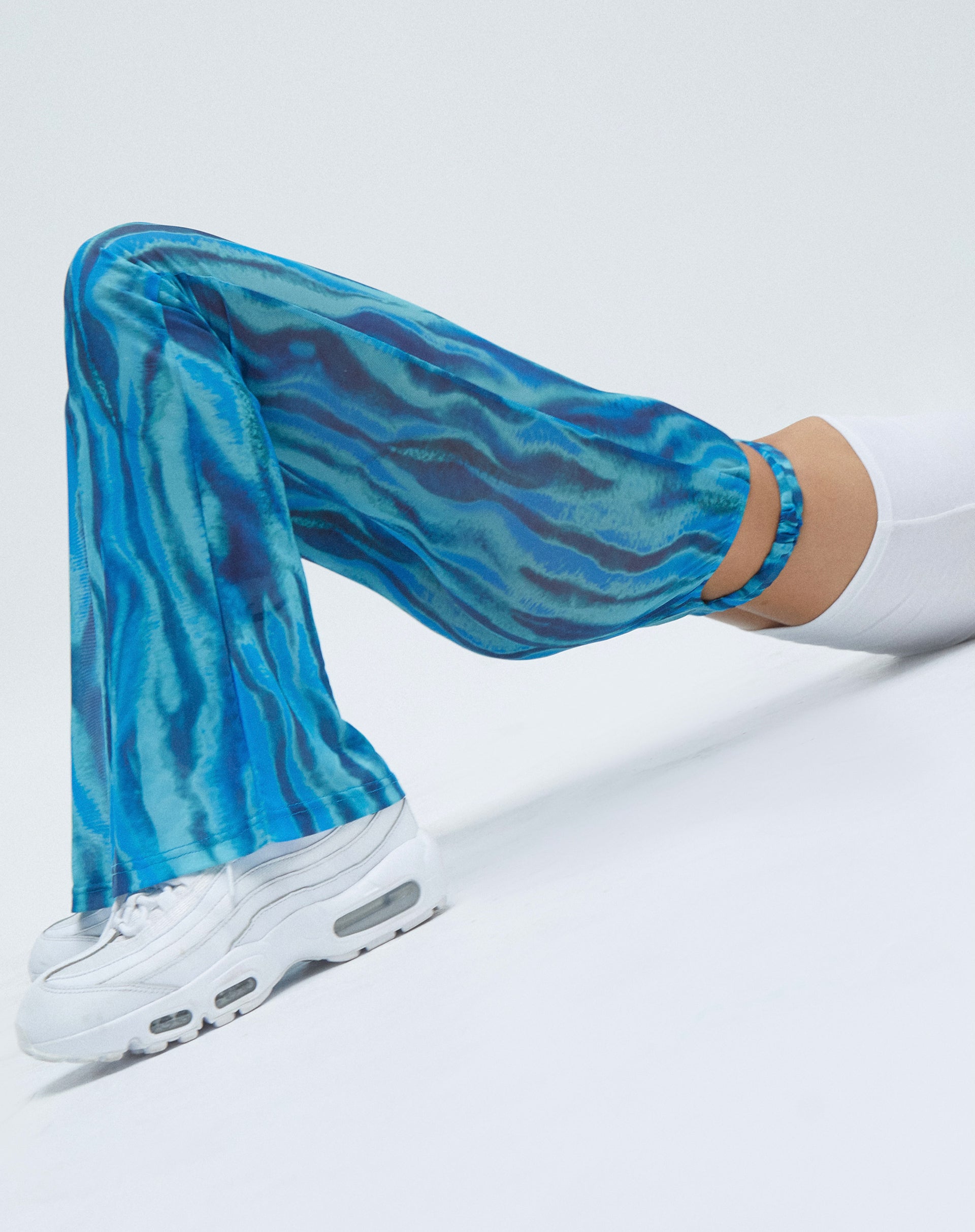 Image de Zola Flare Trouser in Tropical Rave