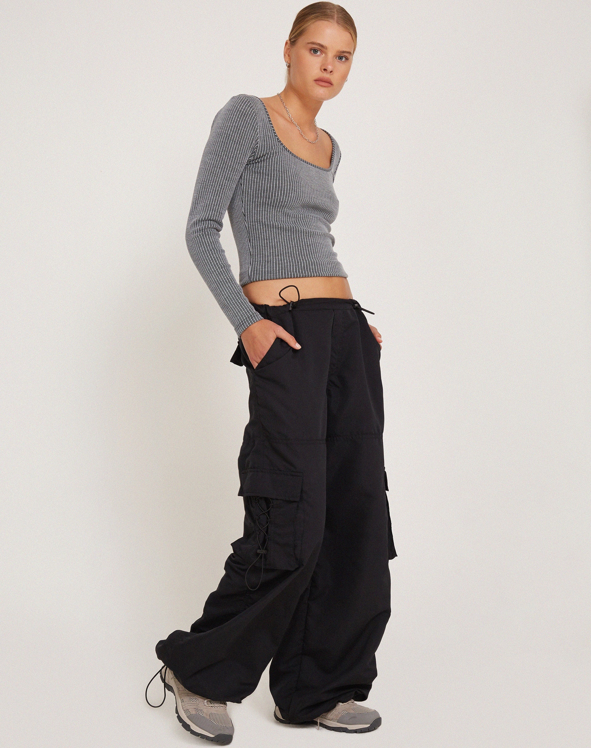 Image de Bonlo Long Sleeve Top in Two Tone Rib Grey