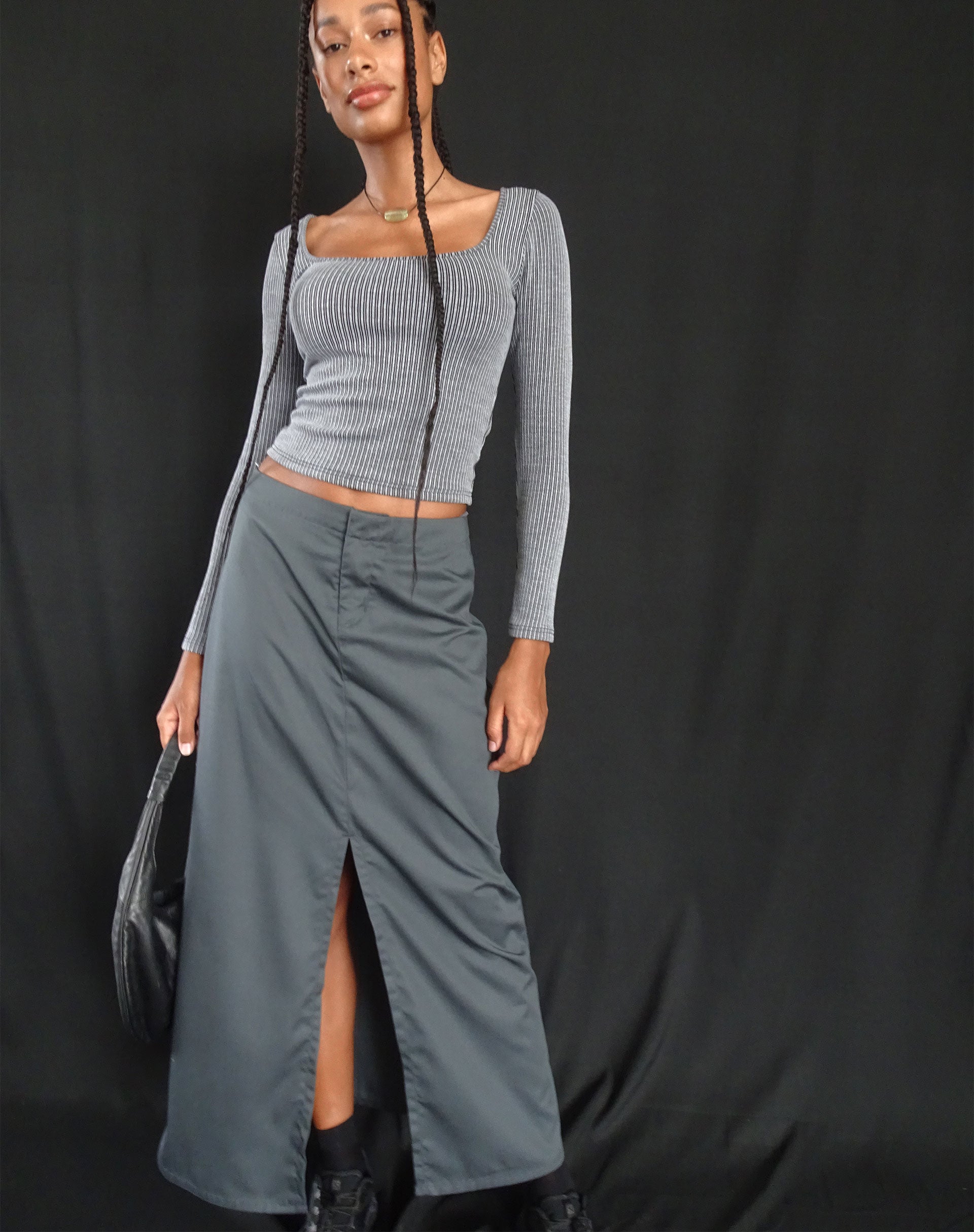 Image de Haisley Maxi Cargo Skirt in Dark Grey