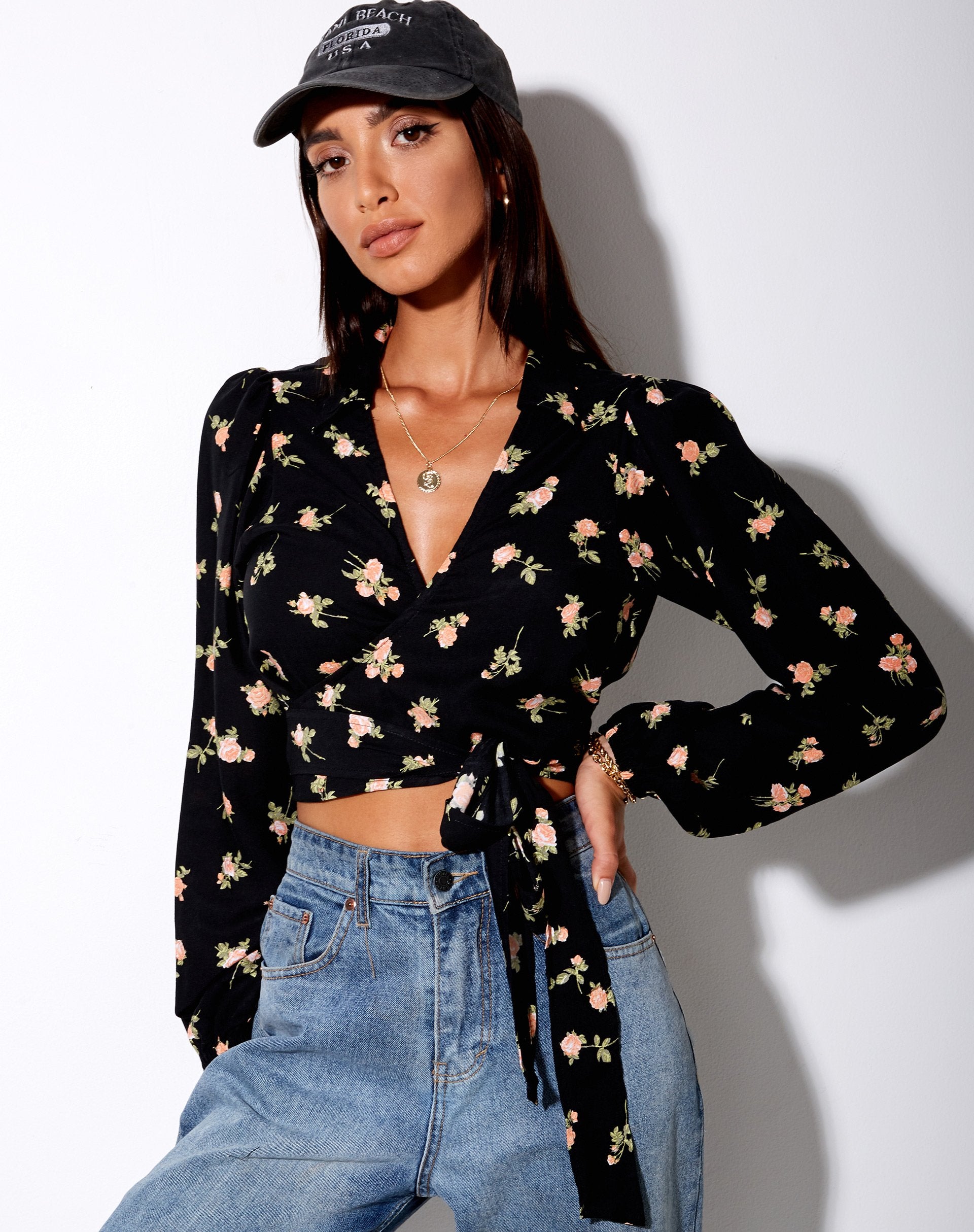 Image de Briza Crop Top in Rose Garden Black