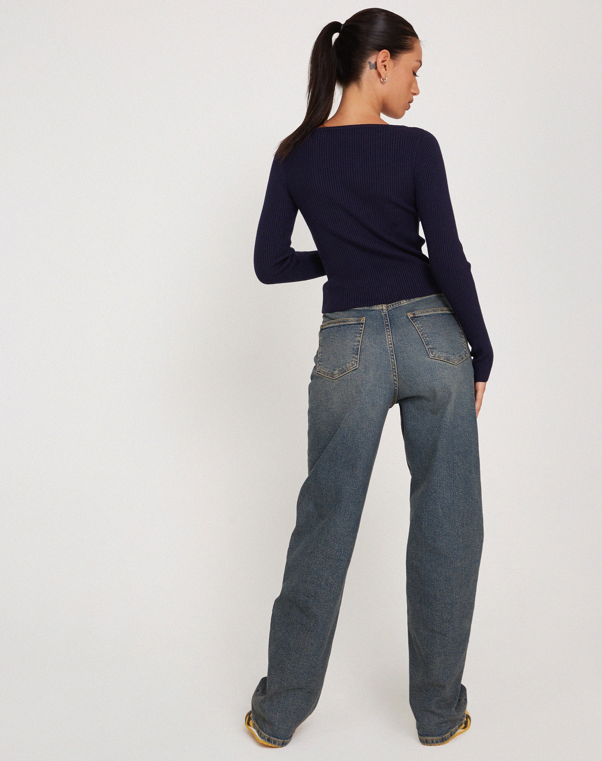 Image de Buana Long Sleeve Top in Dark Navy