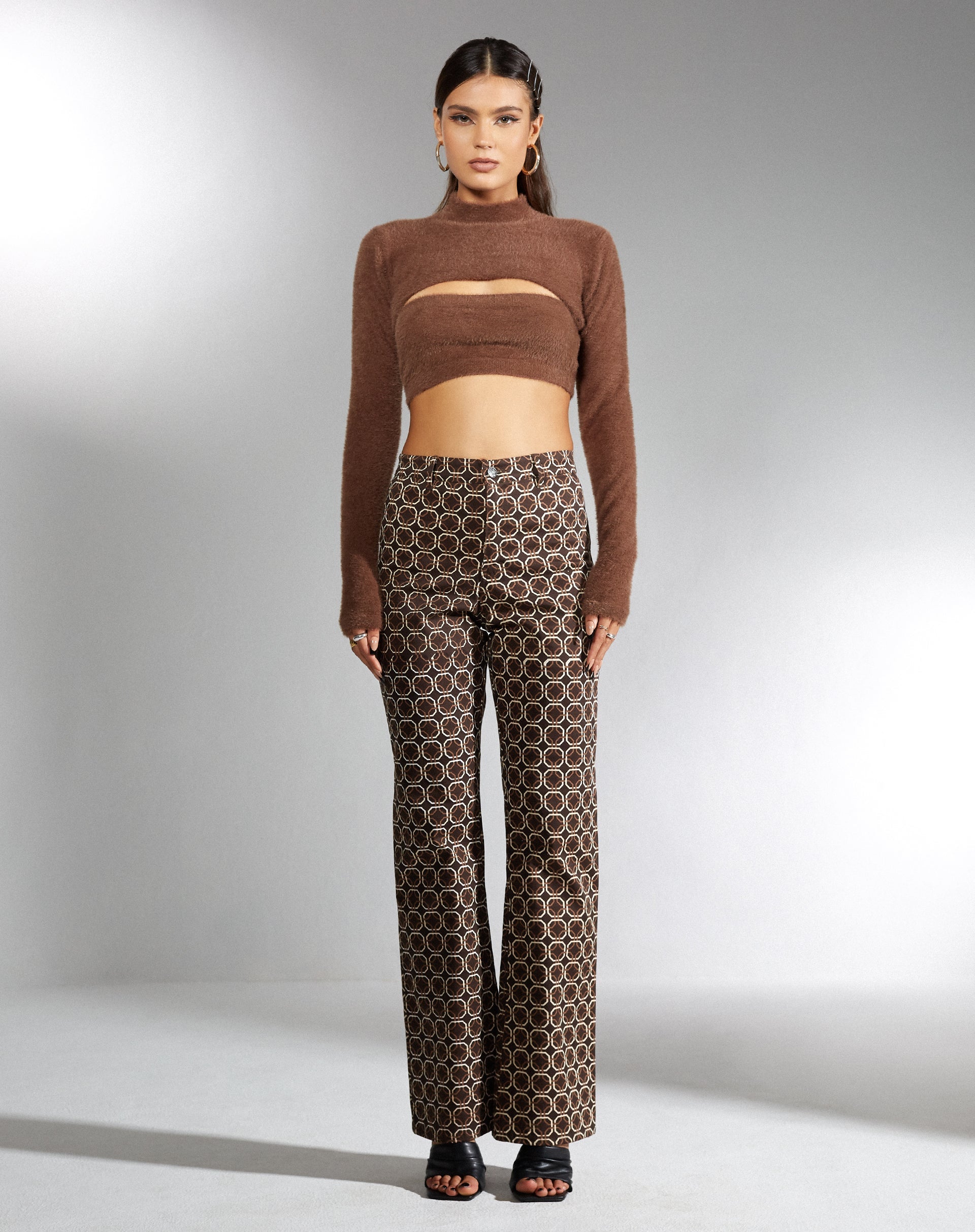Image of MOTEL X IRIS Bukian Cropped Jumper in Knit Brown