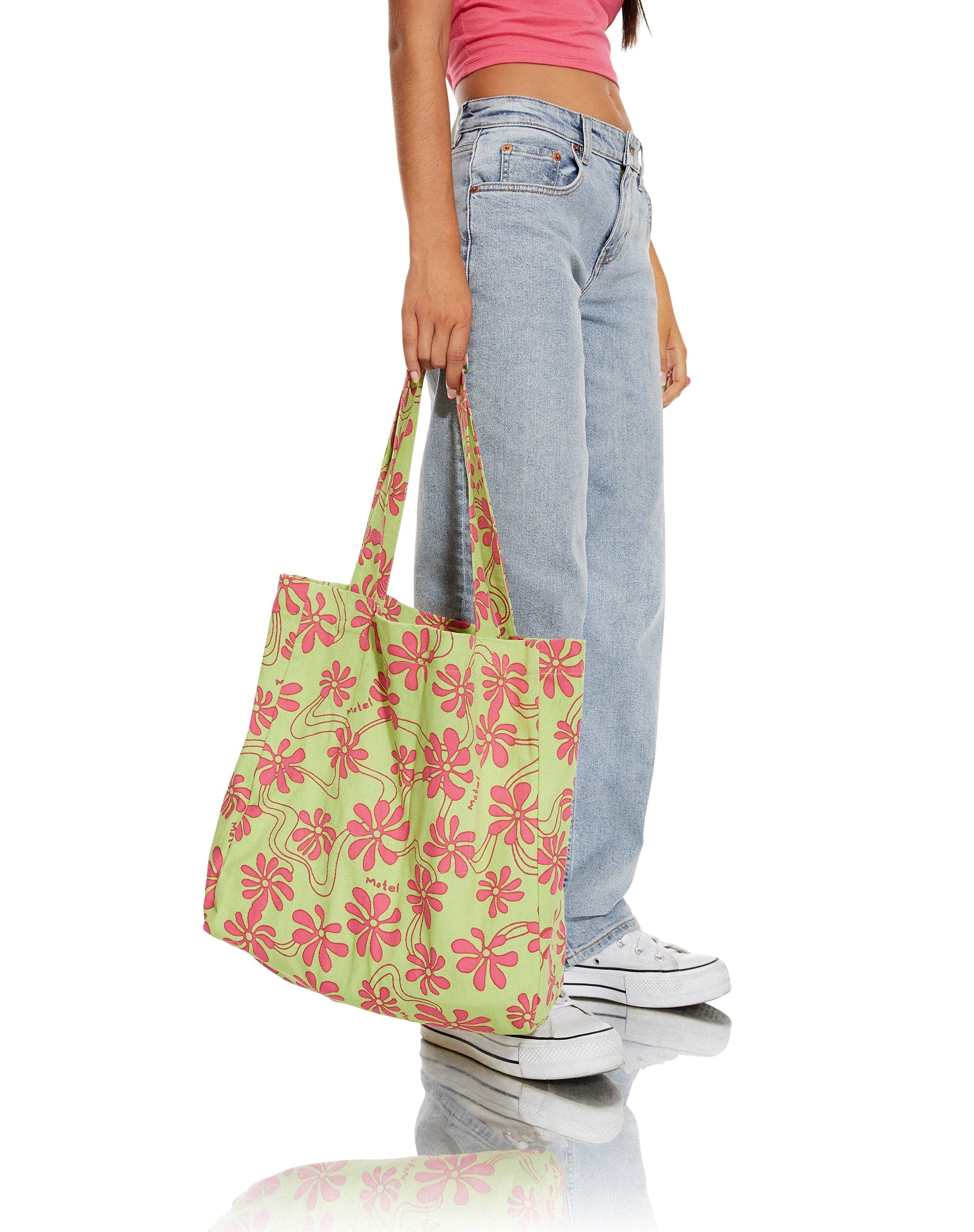 image de MOTEL X BARBARA Barbs Tote Bag in Green Beachy Floral