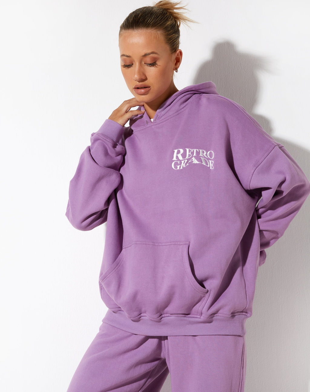Sweat à capuche oversize en lavande Retro Grade Embro
