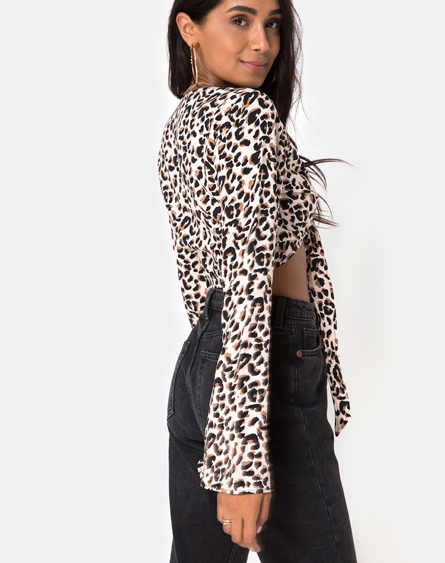 Image de la blouse Capella en panthère rose