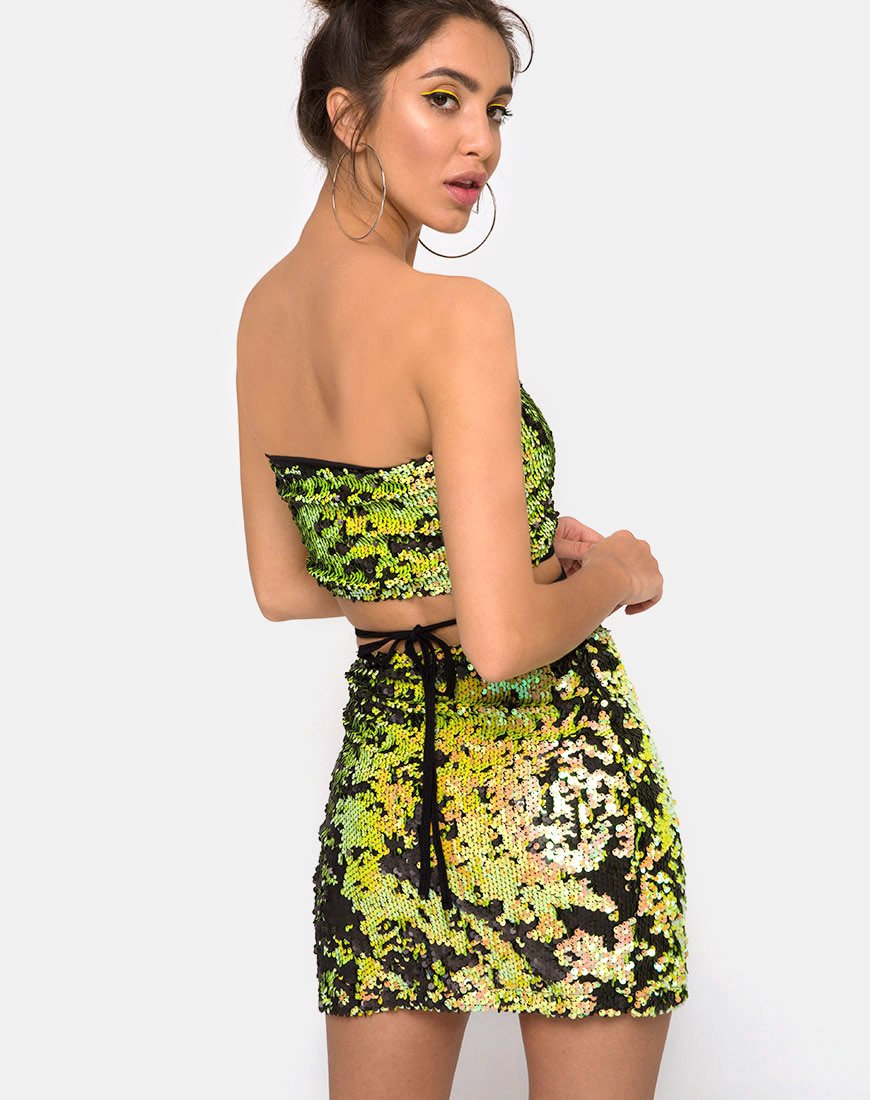 Image de la jupe fendue Cheri en Citrus Black Sequin