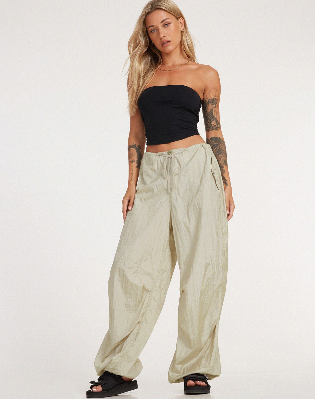 Pantalon Chute en Parachute Almond Milk