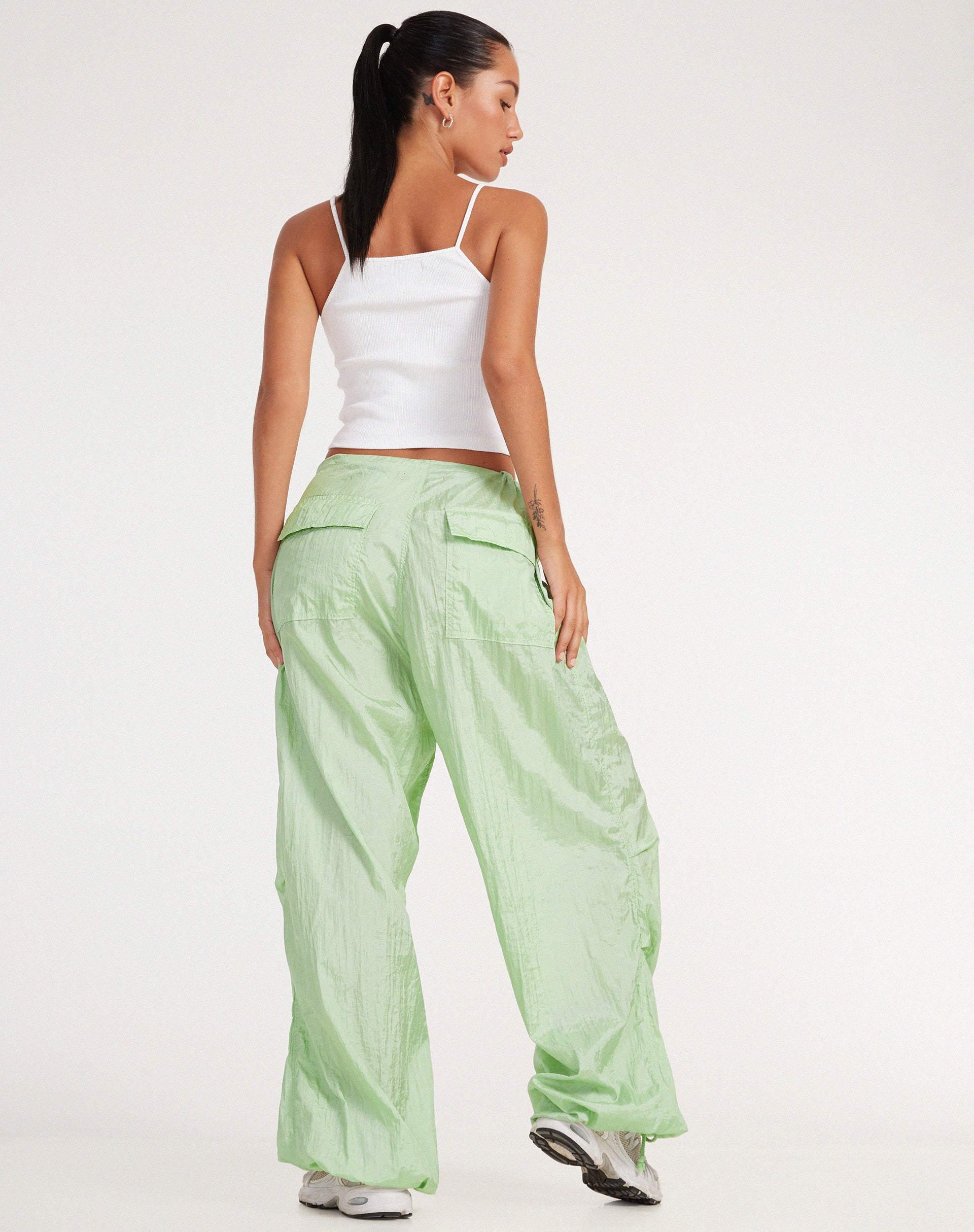 Image du pantalon Chute en sauge