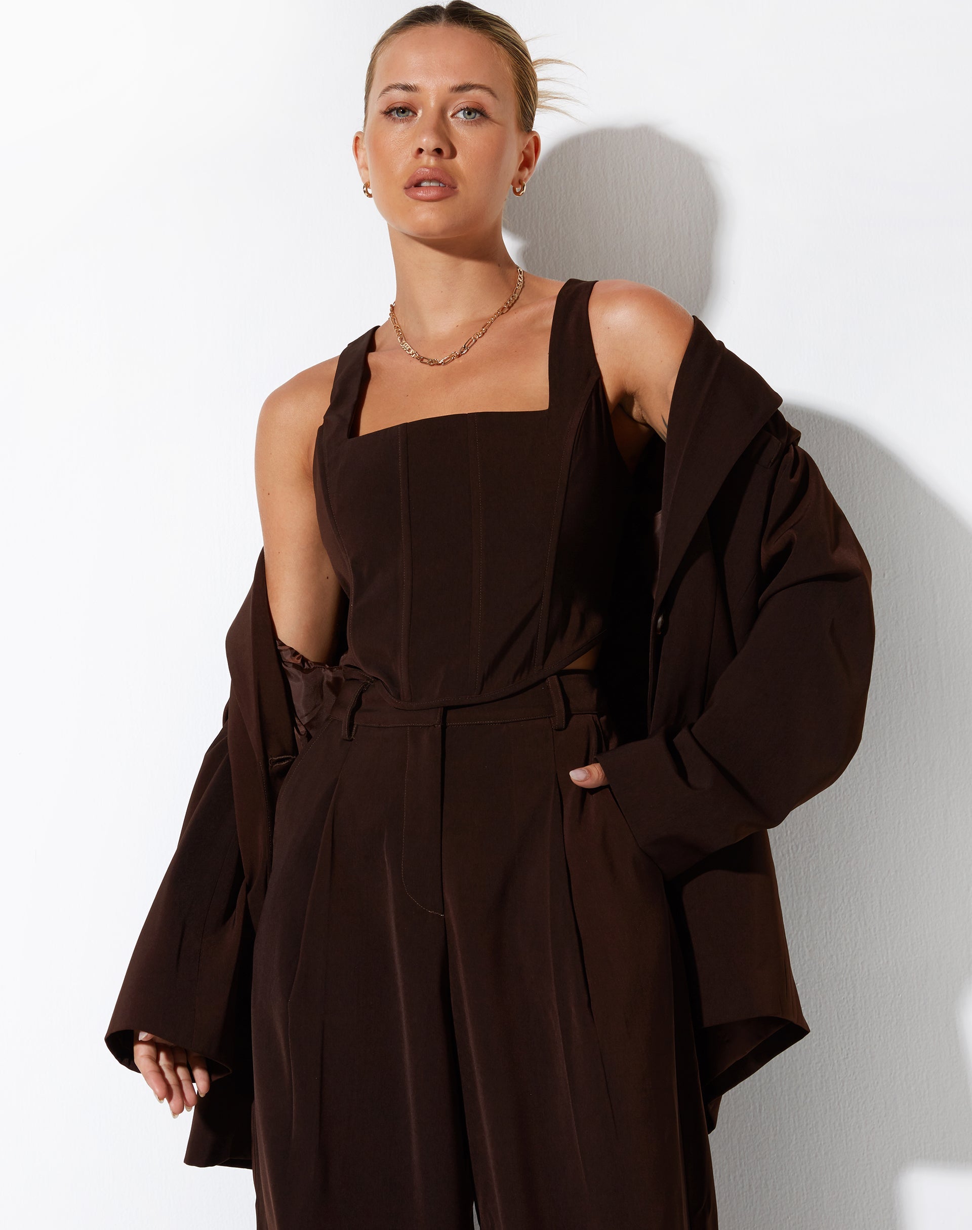 IMAGE DE Kicy Top en Tailoring Chocolat Noir