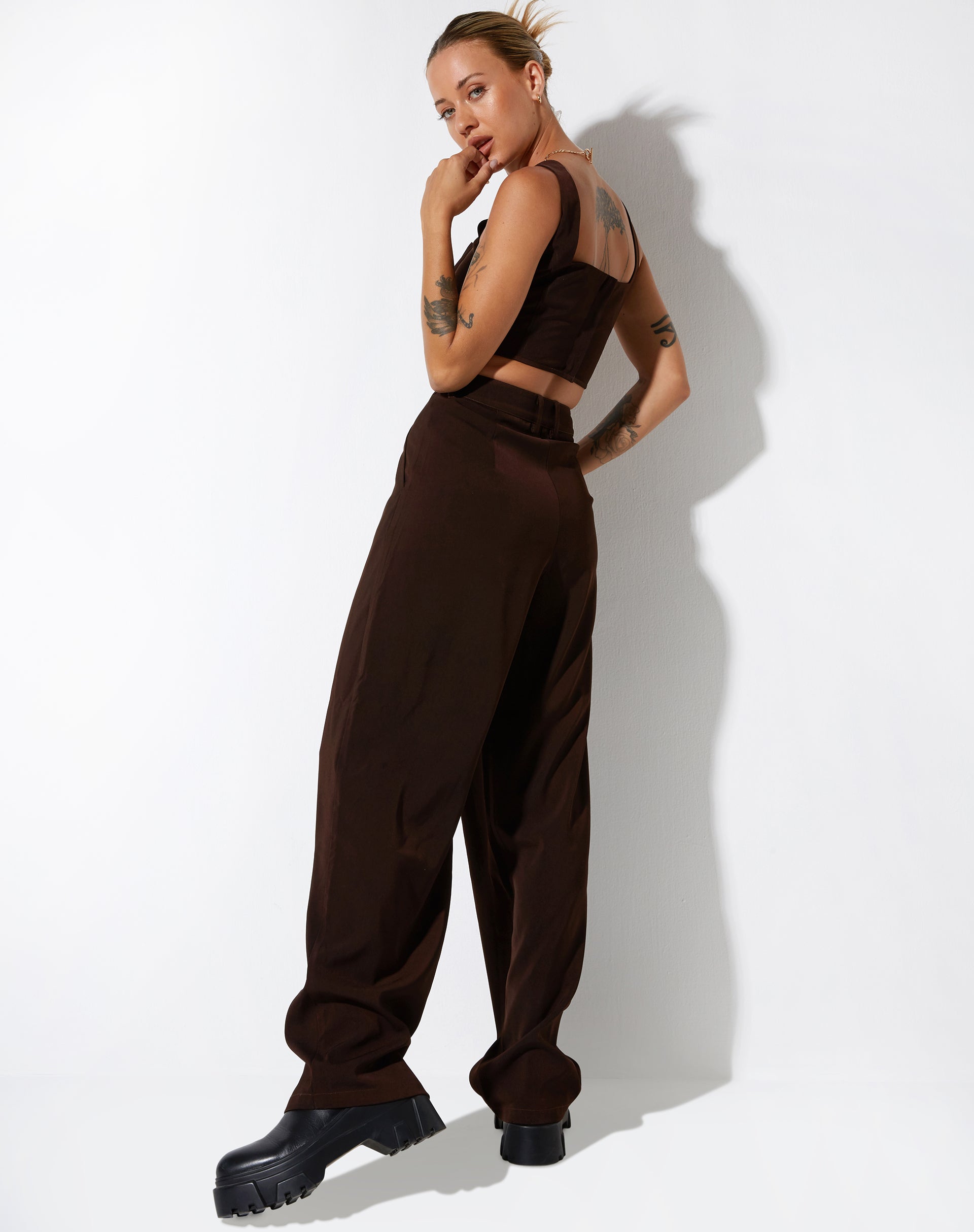IMAGE DE Kicy Top en Tailoring Chocolat Noir