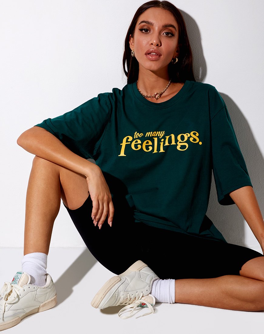 T-shirt Cocoon en vert bouteille "Too Many Feelings" (trop de sentiments)