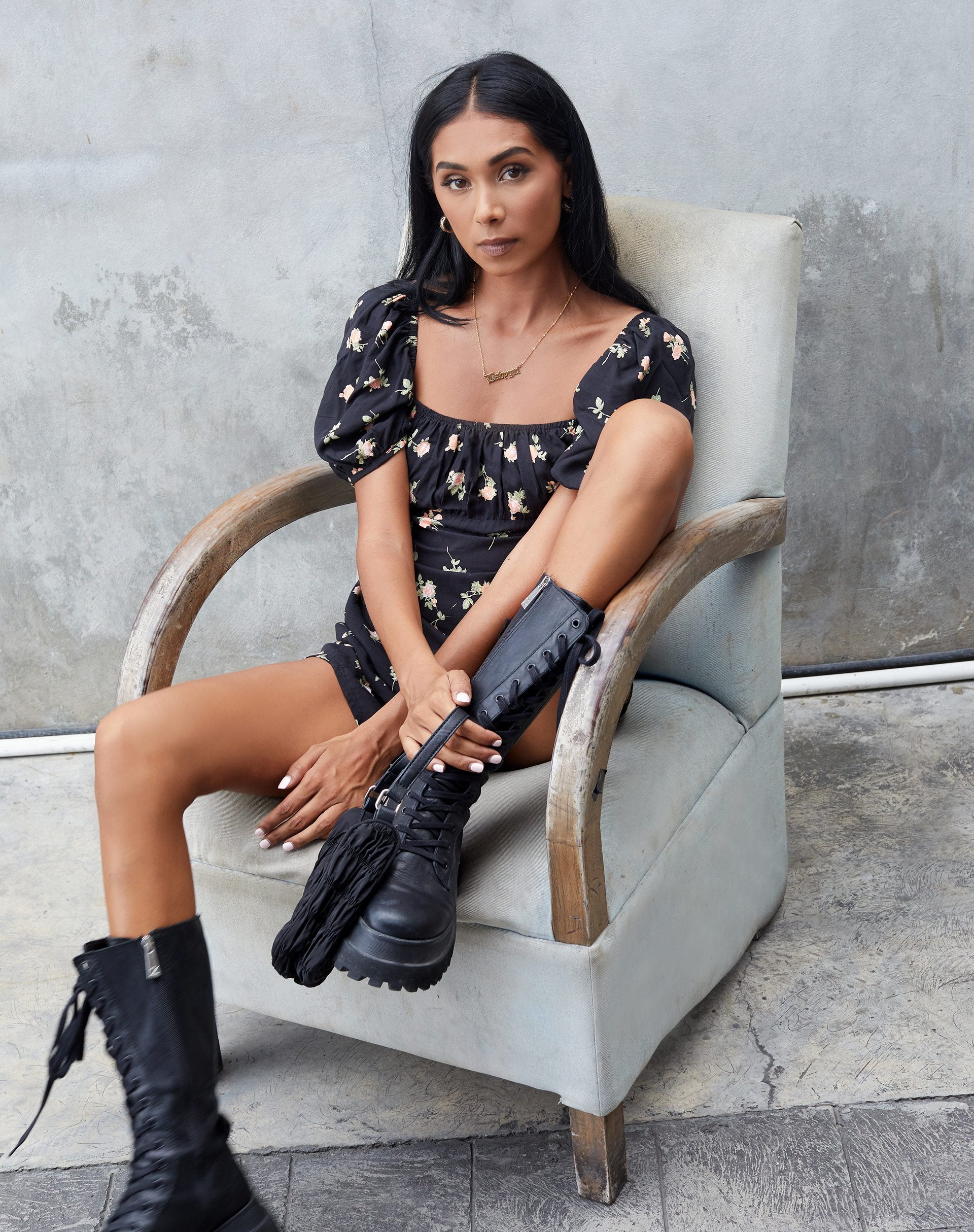 Image de Varie Mini Dress in Rose Garden Black