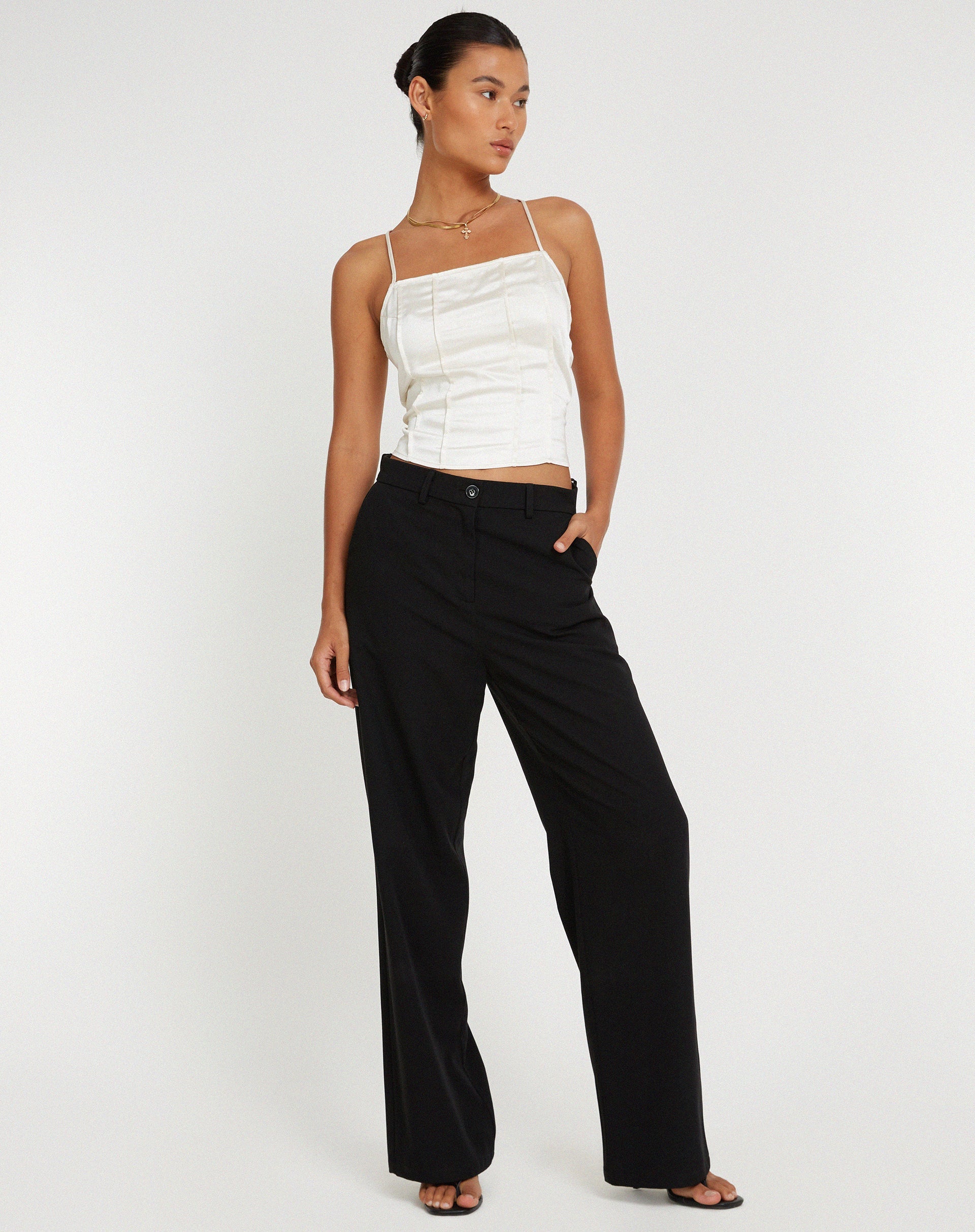 Image de Cosey Top en satin ivoire