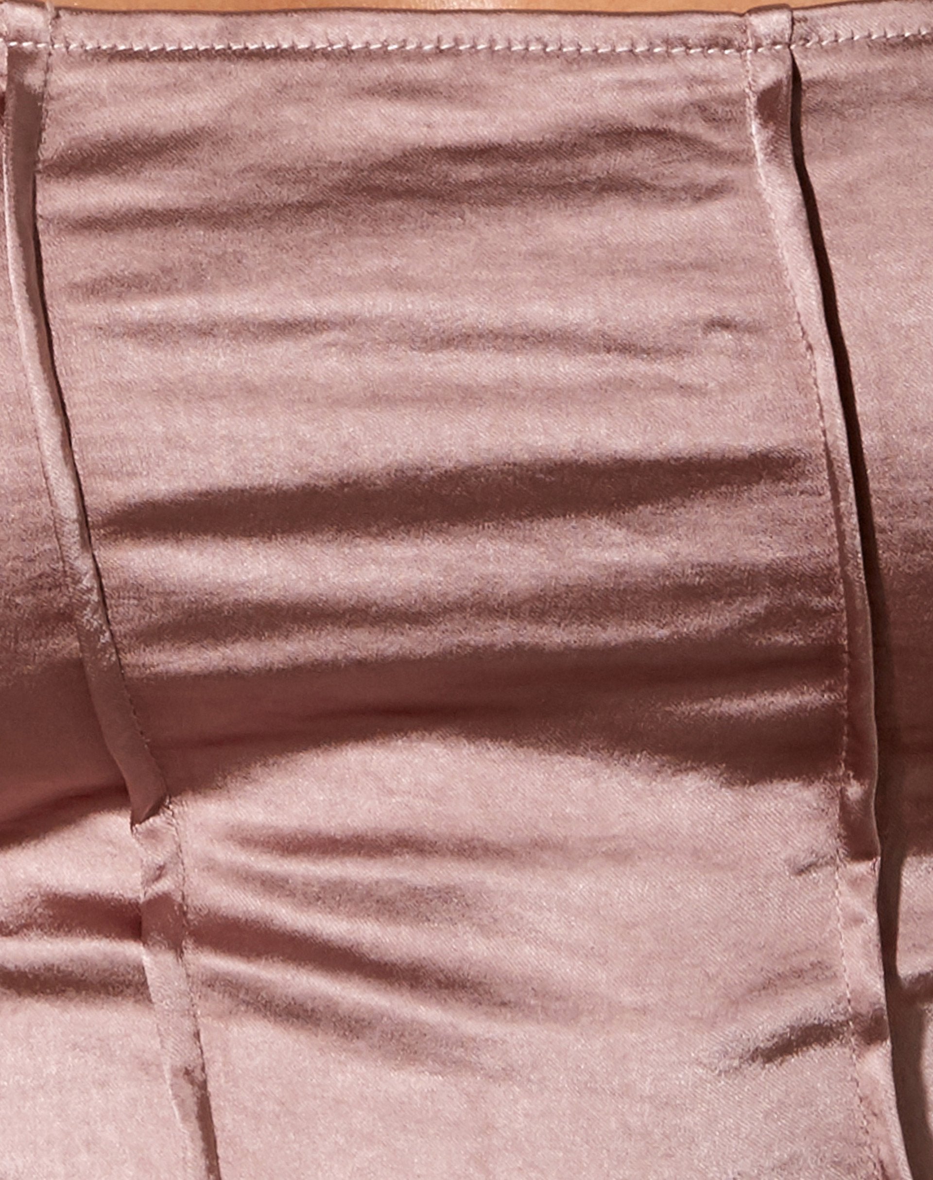Image de Cosey Top en Satin Champagne