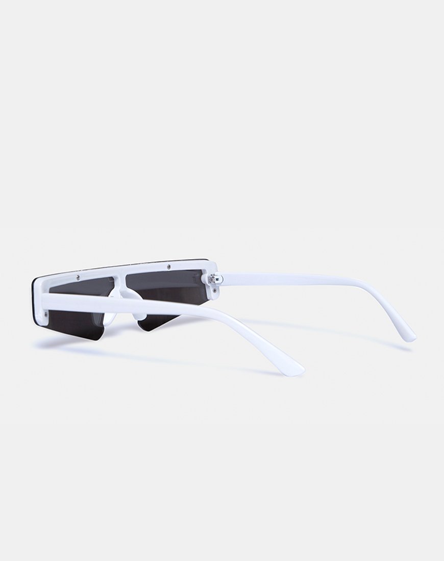 Image de la lunette de soleil Cyber en acier