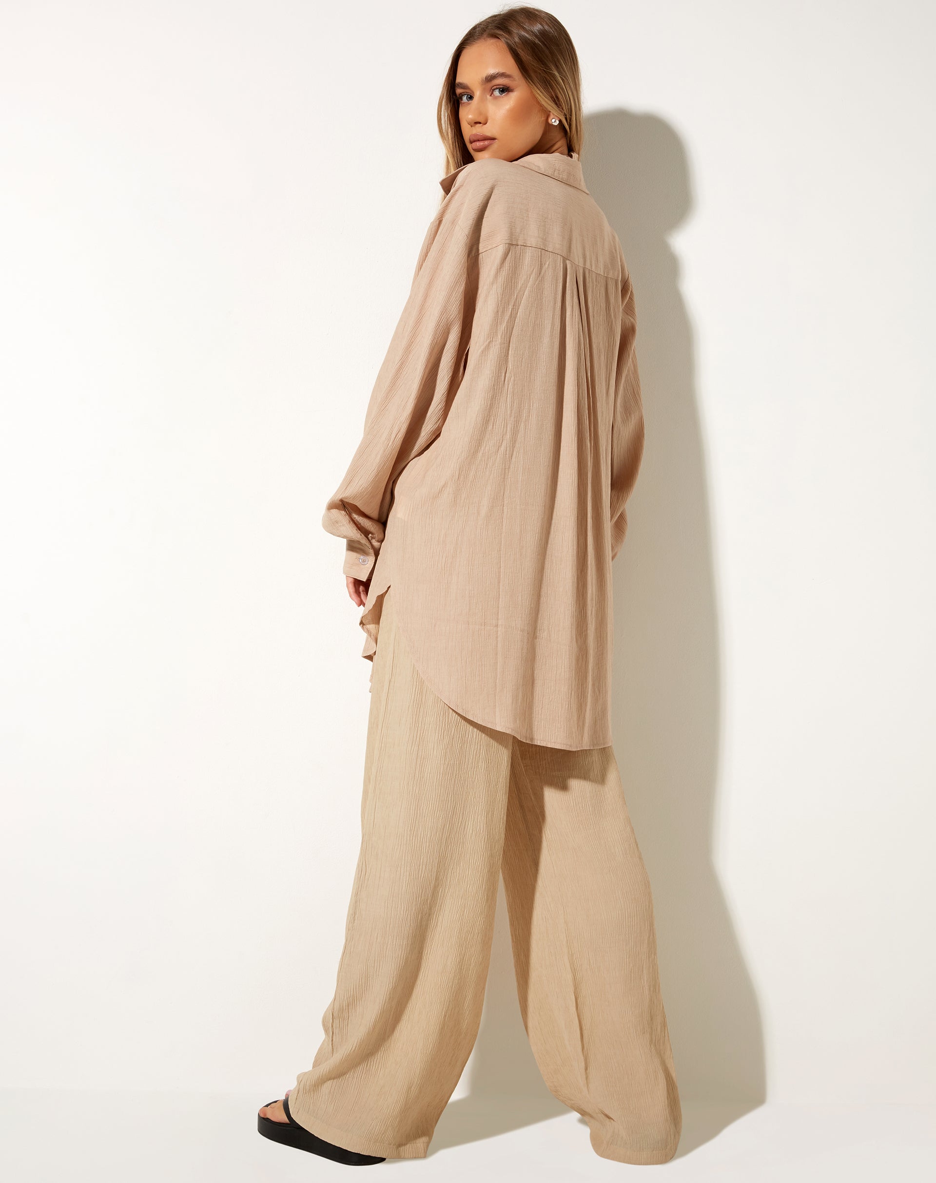 Image de Obeli Trouser in Crinkle Tan