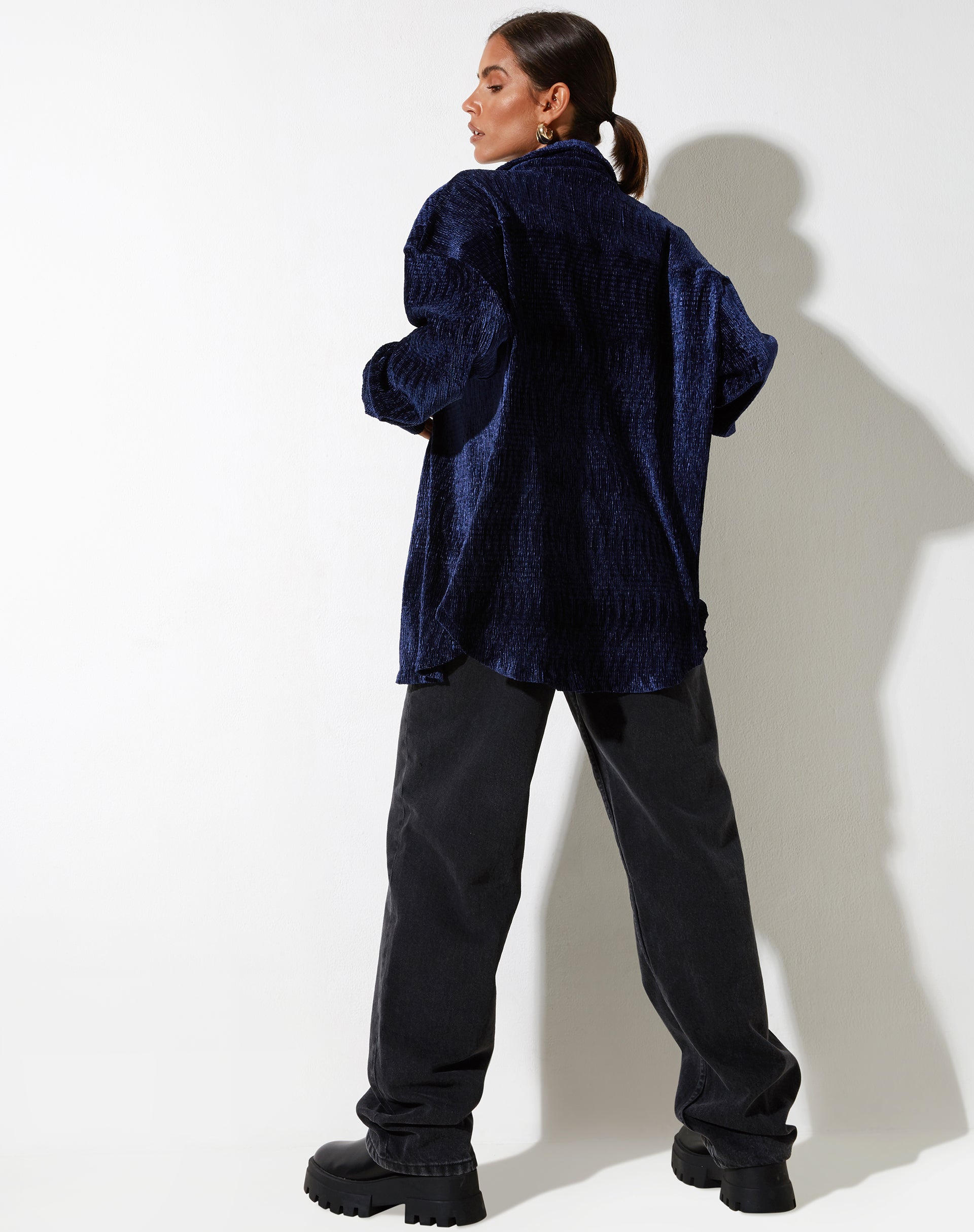 image de Dael Oversized Shirt in Velvet Navy