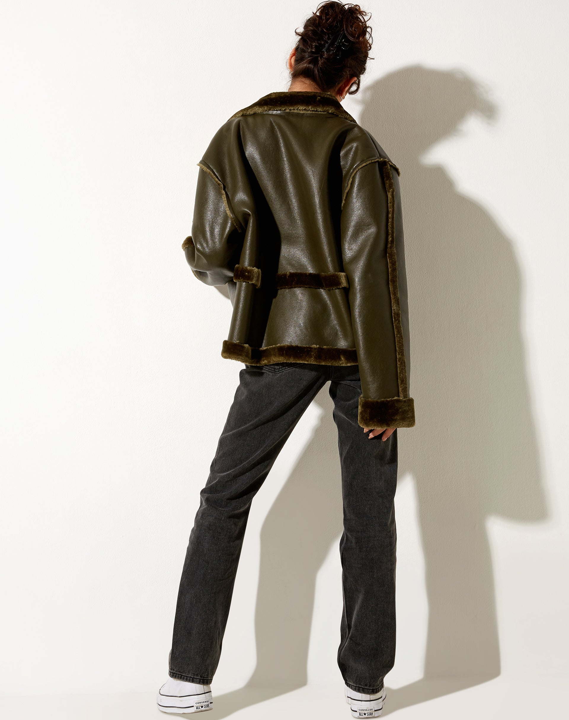 Image de la veste Dagna en PU Dark Olive