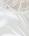  Satin blanc avec dentelle
