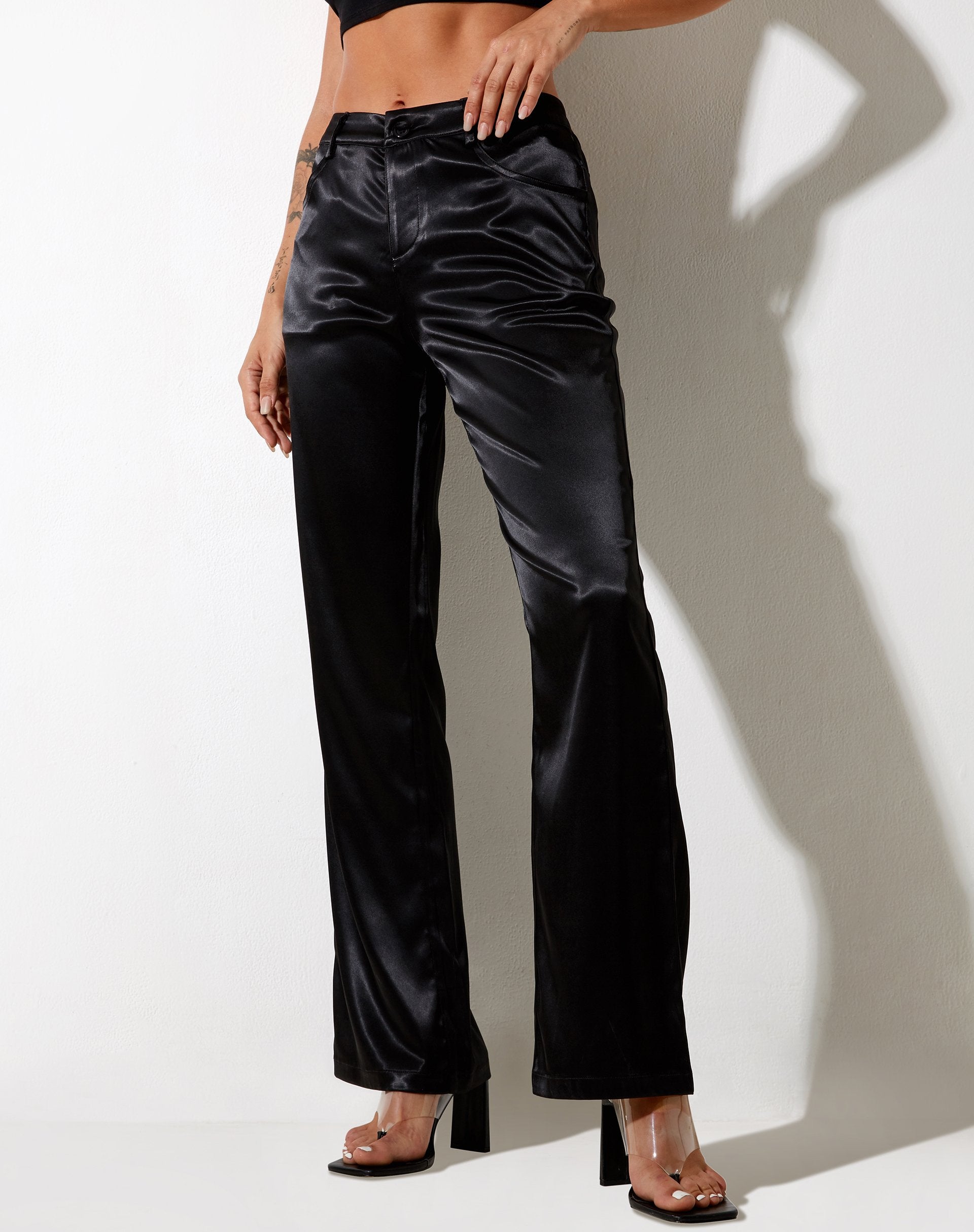 Image de Desta Pantalon en satin noir Fantasia Diamante