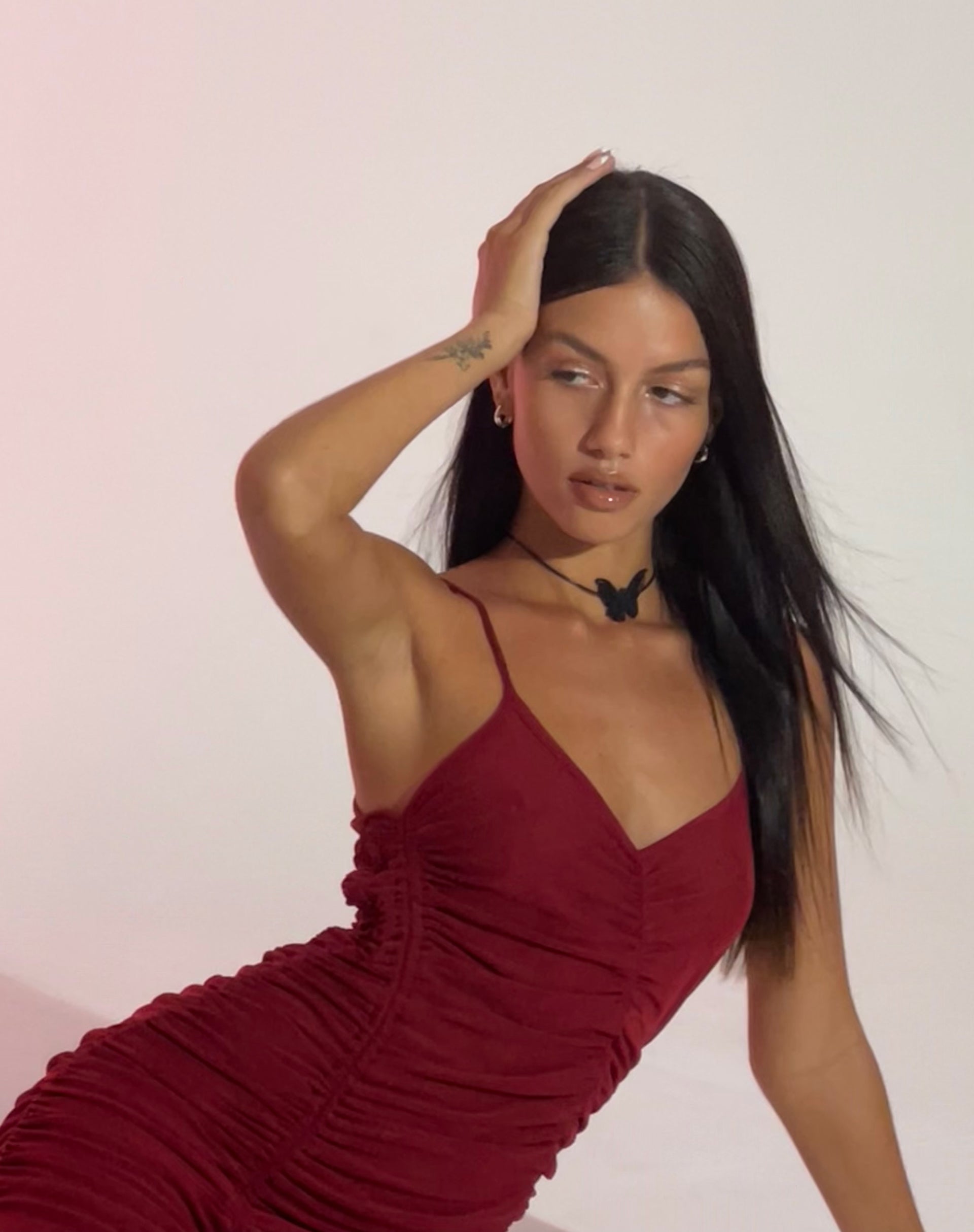 Image de Dulcia Midi Dress in Burgundy