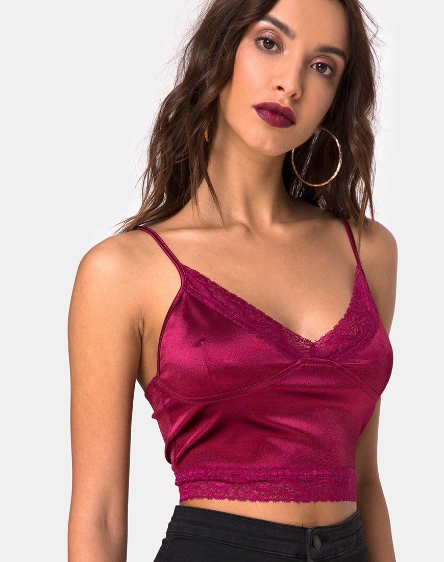 Image de Dyrana Top in Burgundy with Burgundy Lace