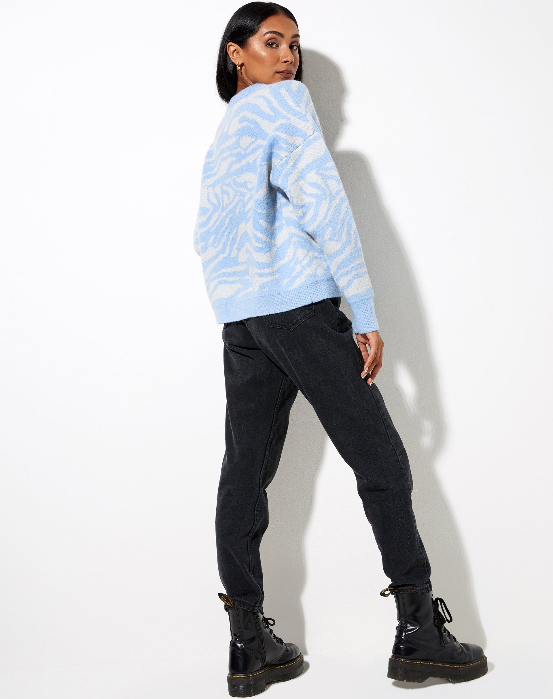 Image de Eleni Jumper in Zebra Blue Grey