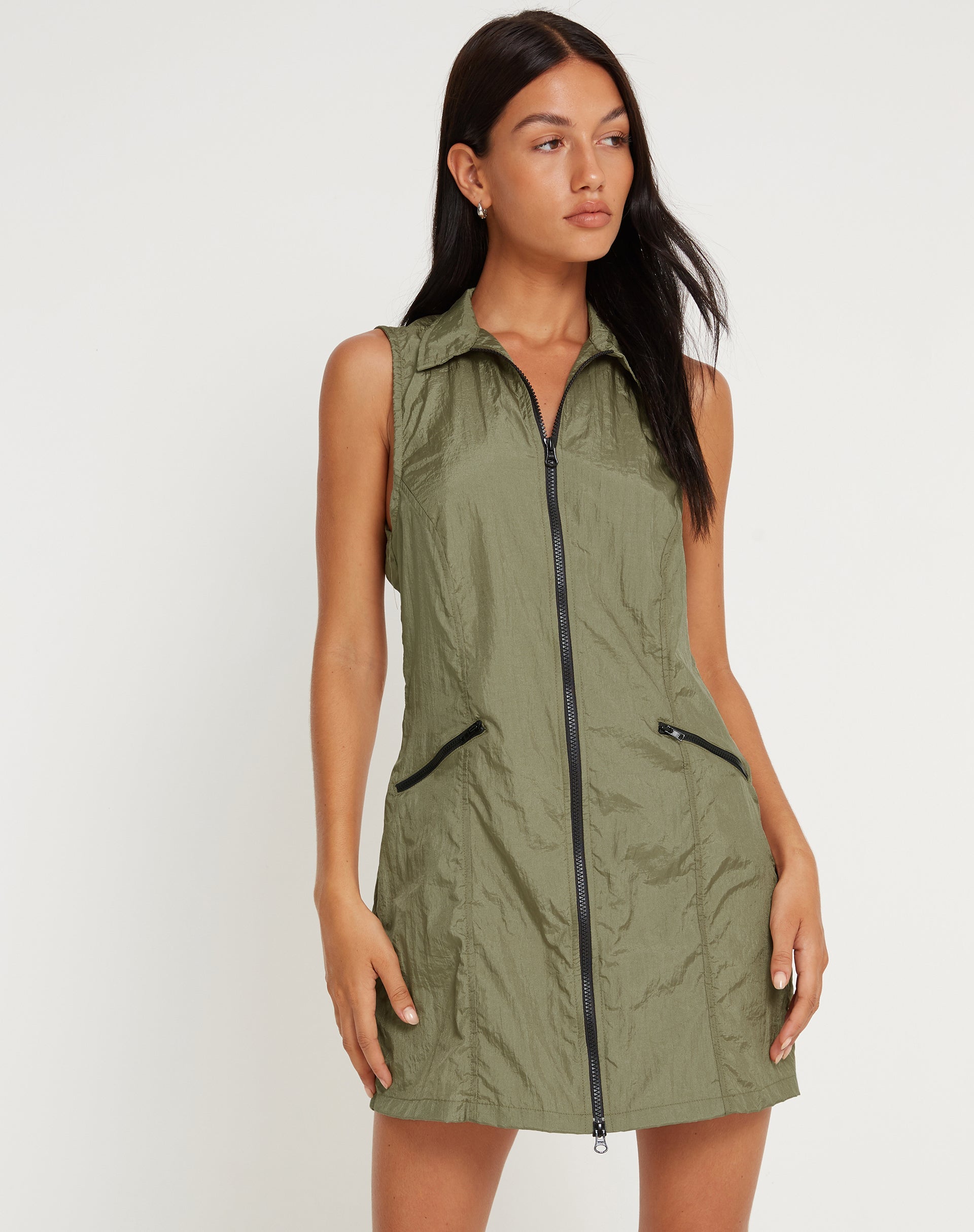 Image de Elok Cargo Mini Dress in Parachute Silver Green