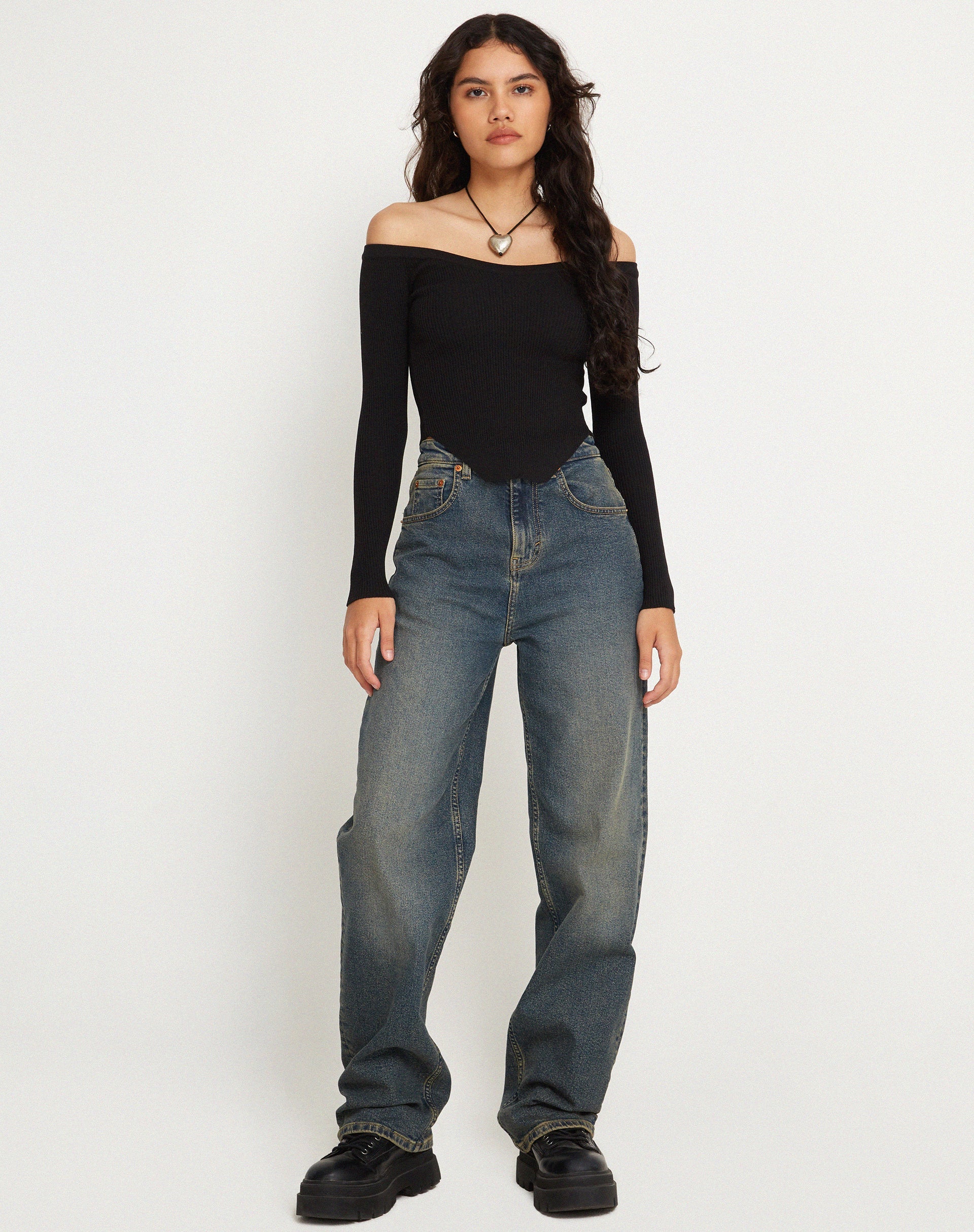 Image de Elsie Bardot Top in Black