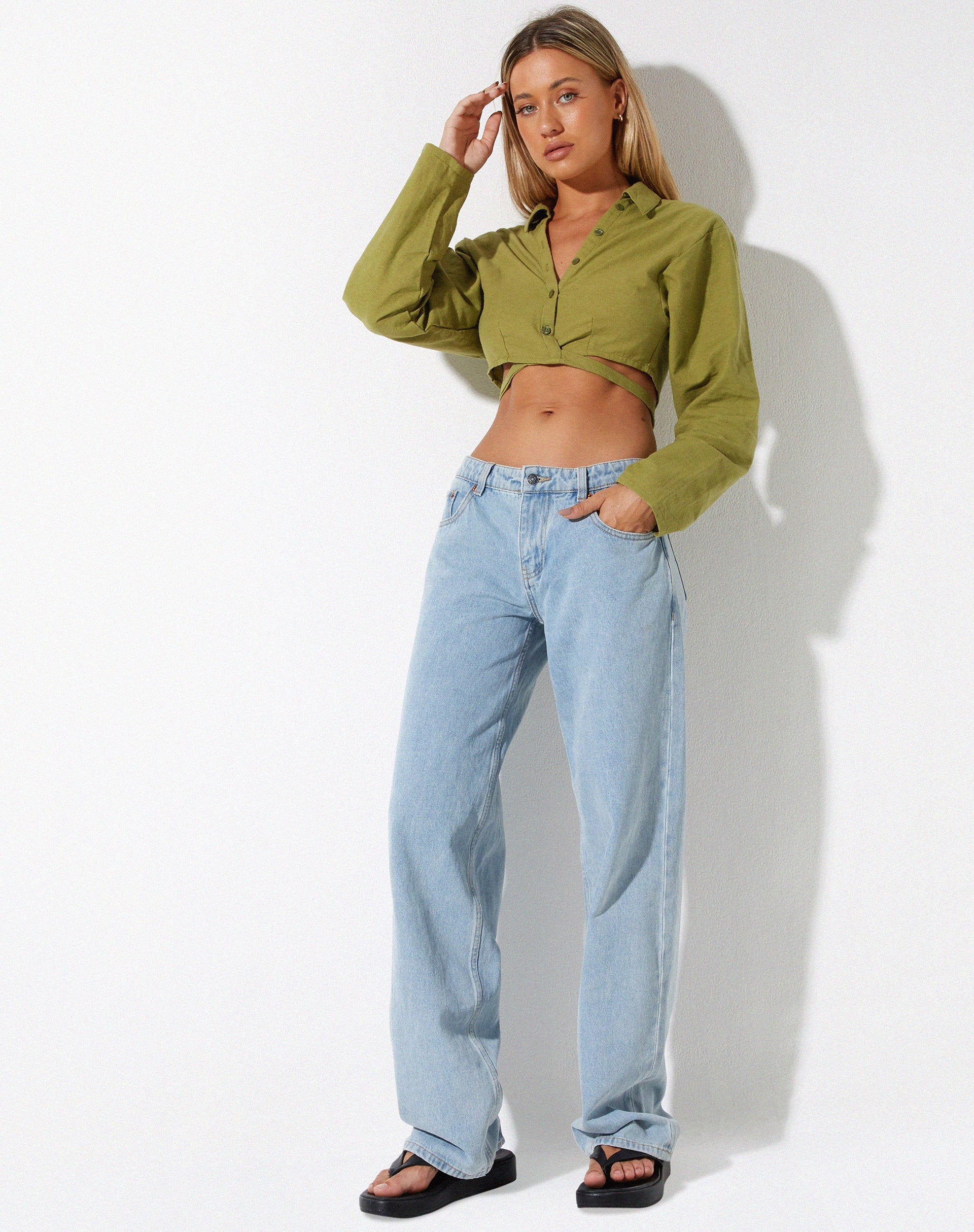 image de Elyse Crop Top in Linen Rami Green