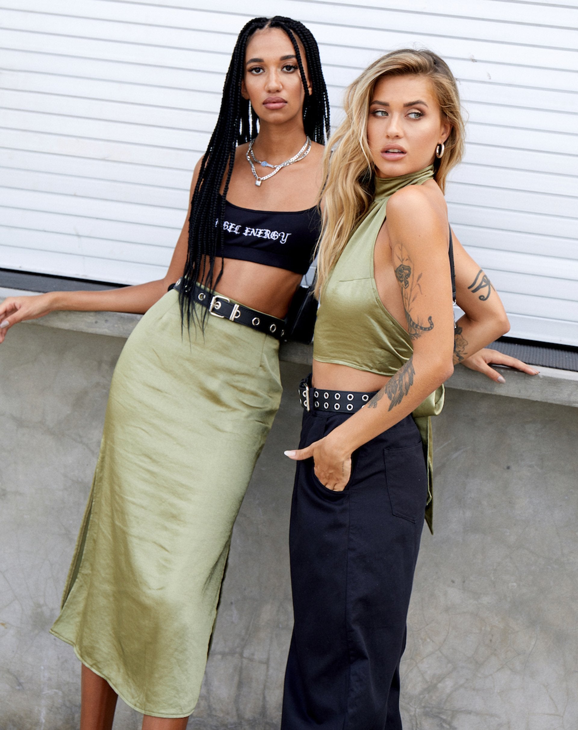 Image de Noela Crop Top in Satin Olive