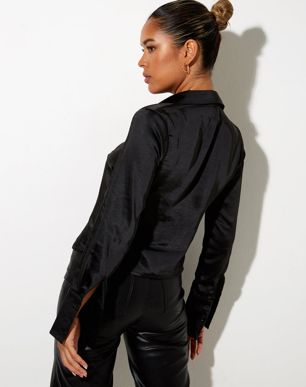 Chemise Estesa, satin noir