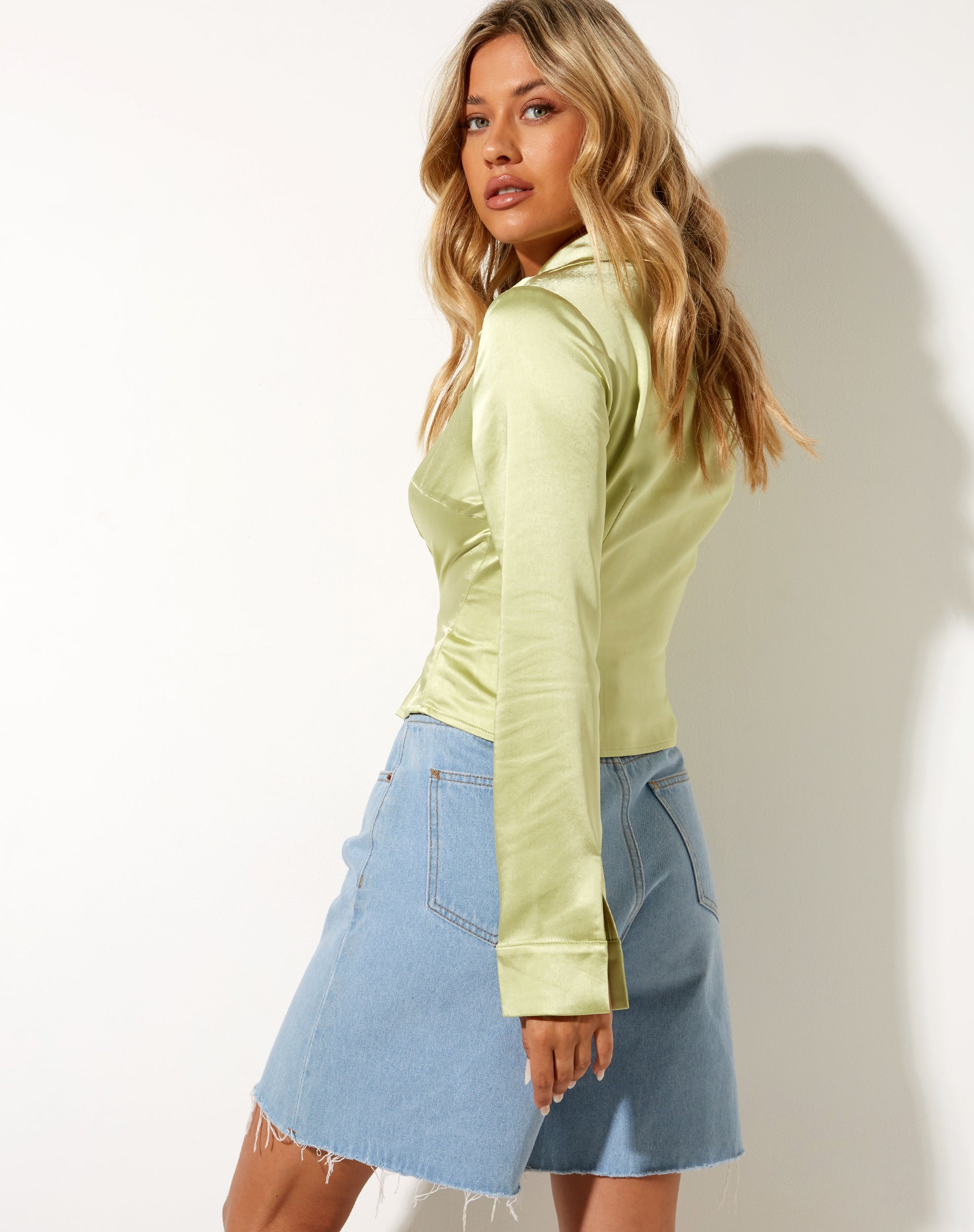 Image de la chemise Estesa en satin Nile Green