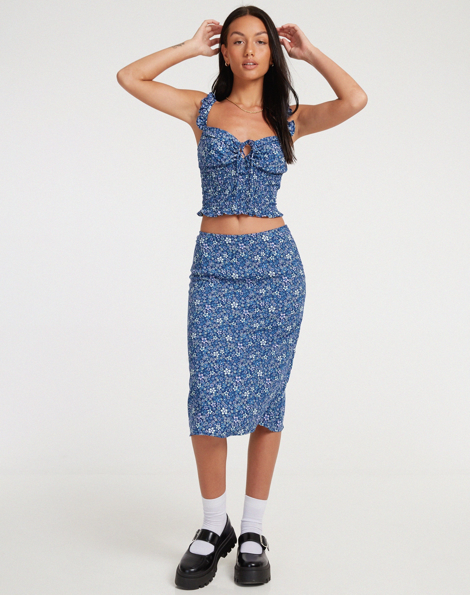 image de Harriet Midi Skirt in Retro Floral Blue
