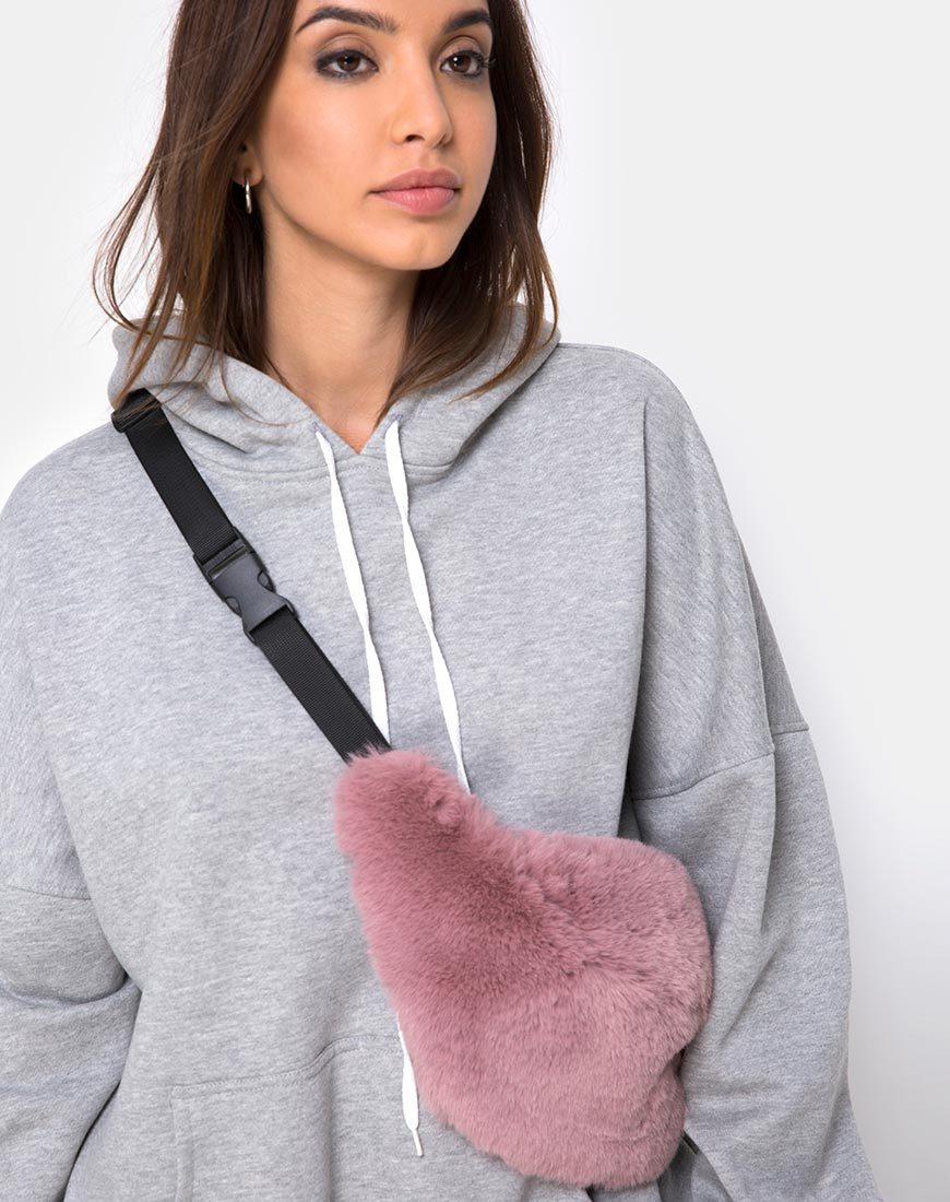 Sac à dos en fourrure rose