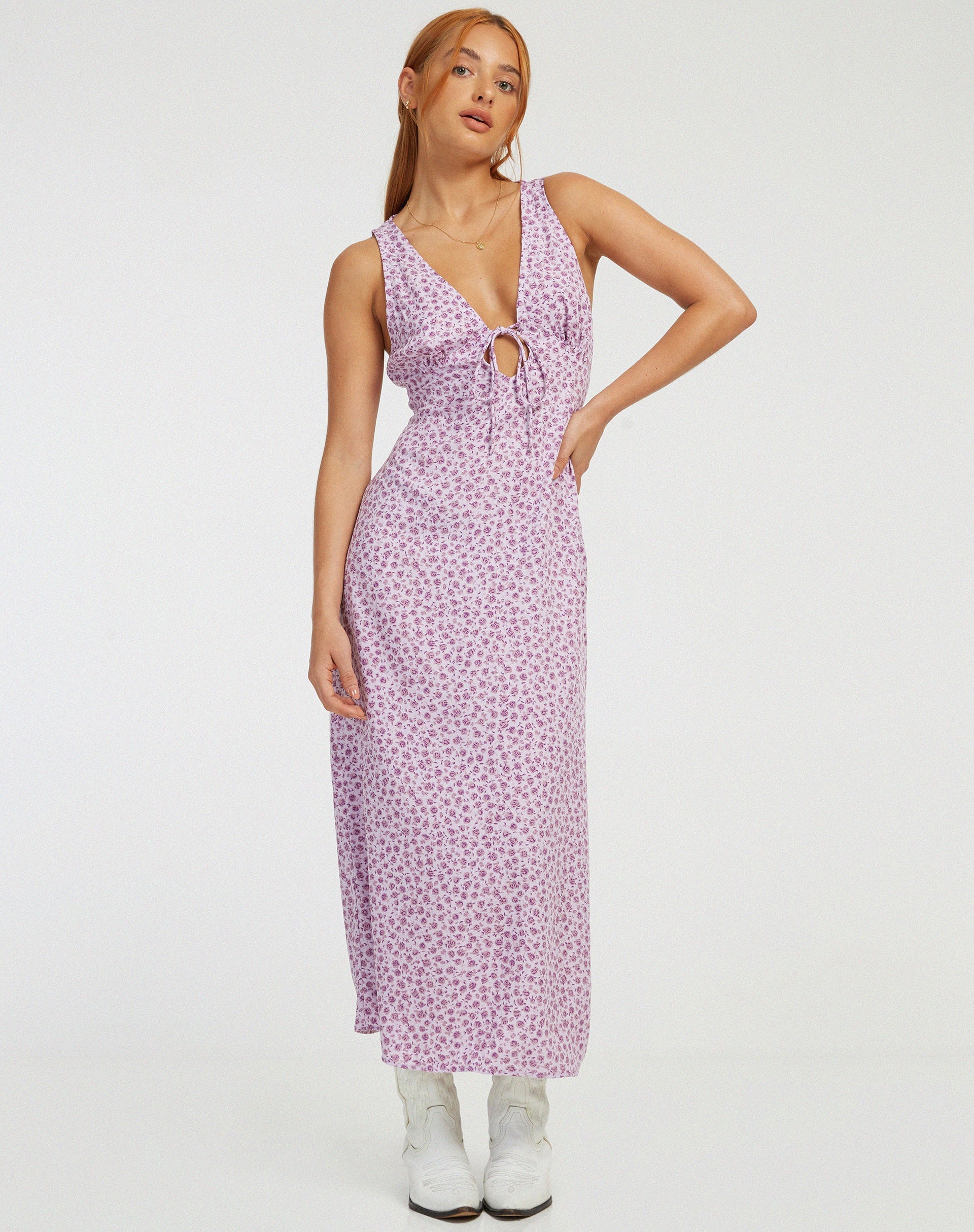 Image de Fiaso Midi Dress in Ditsy Rose Lilac