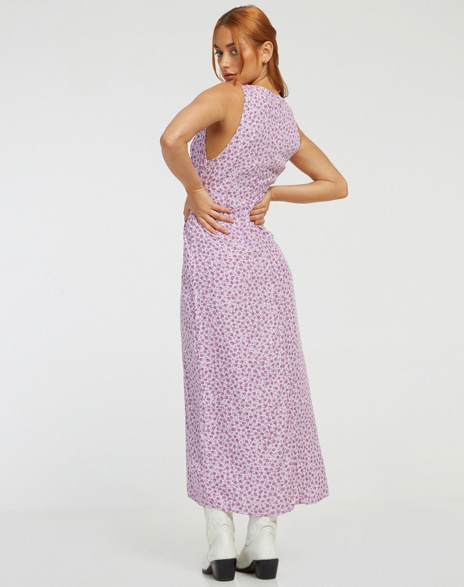 Image de Fiaso Midi Dress in Ditsy Rose Lilac
