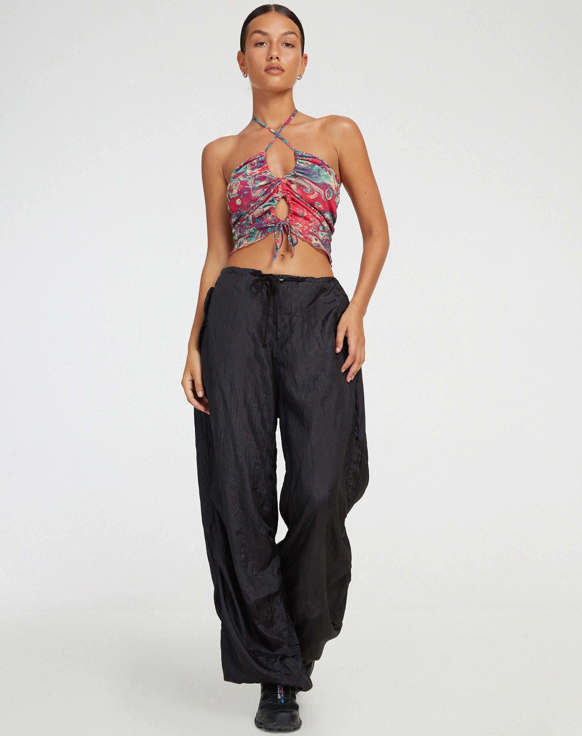 image de Fusena Cutout Top in Festival Print