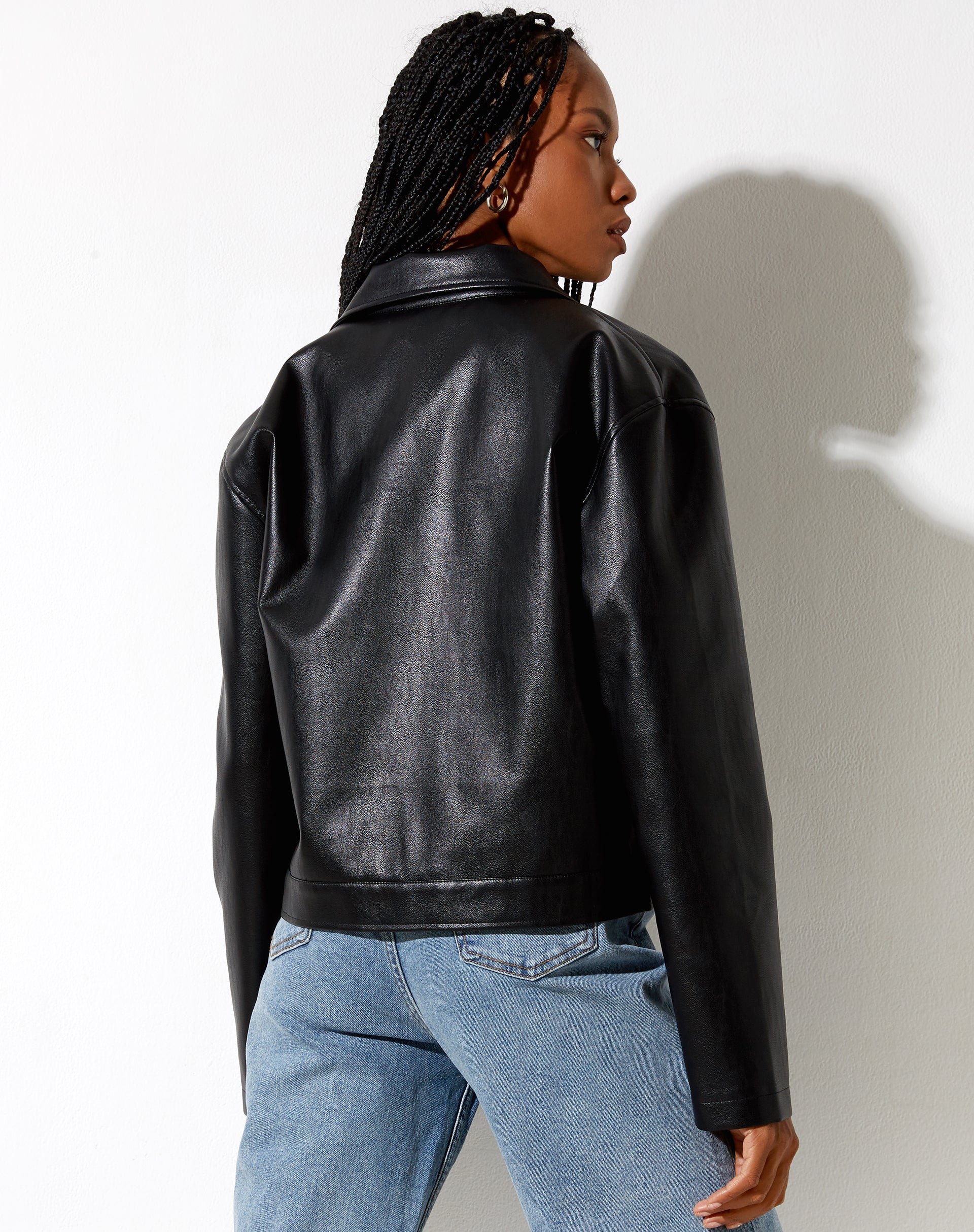 Image de la veste Gadar en PU noir