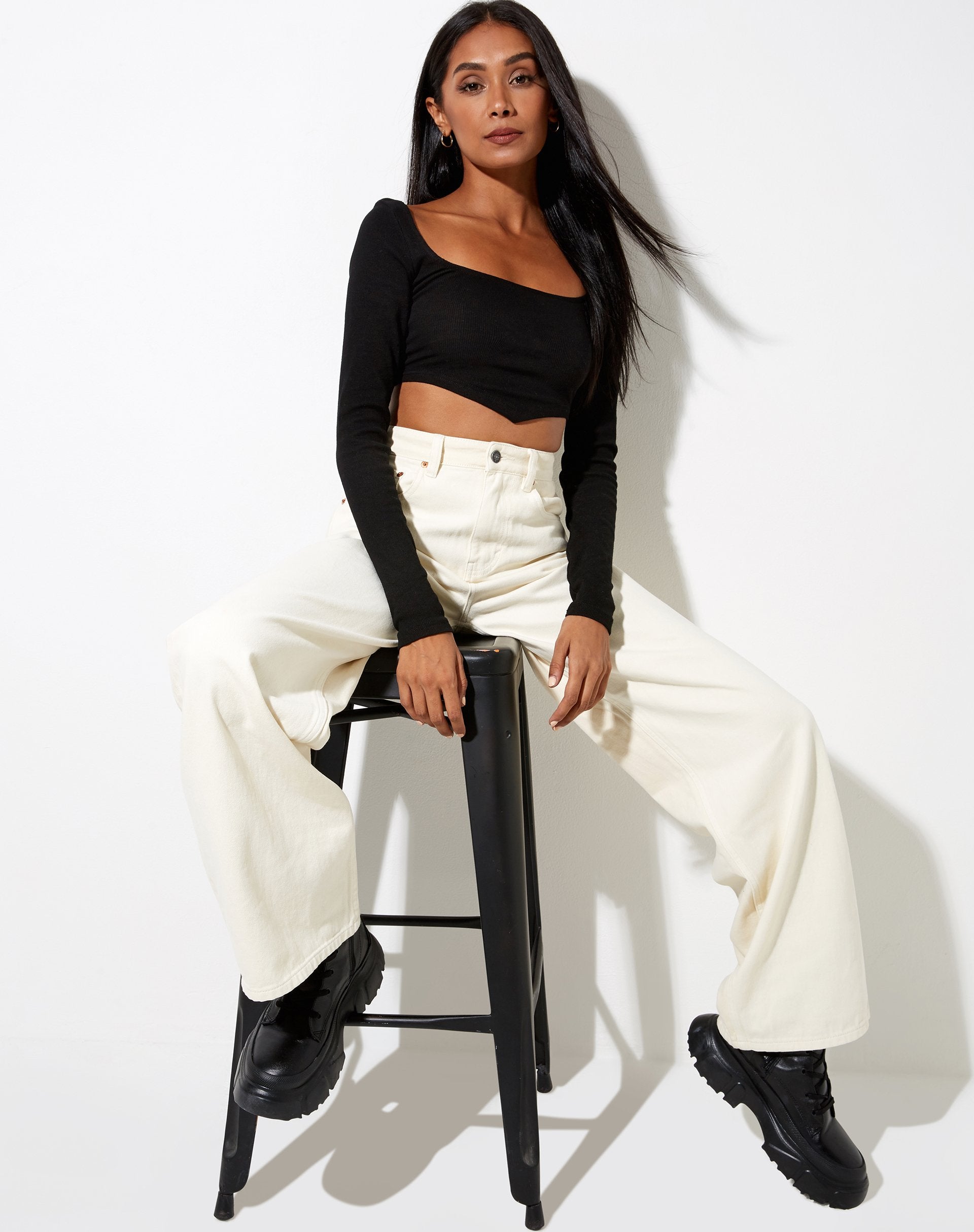 Image de Gadze Crop Top in Rib Black