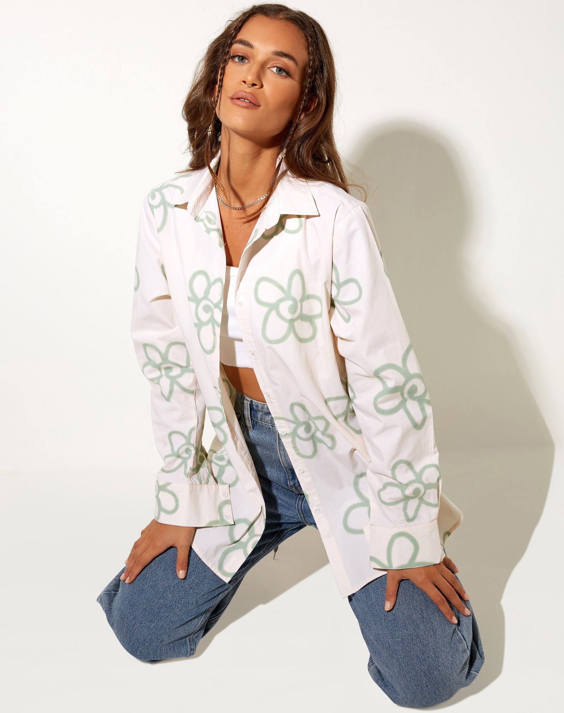 Image de Gana Shirt in White Graffiti Flower