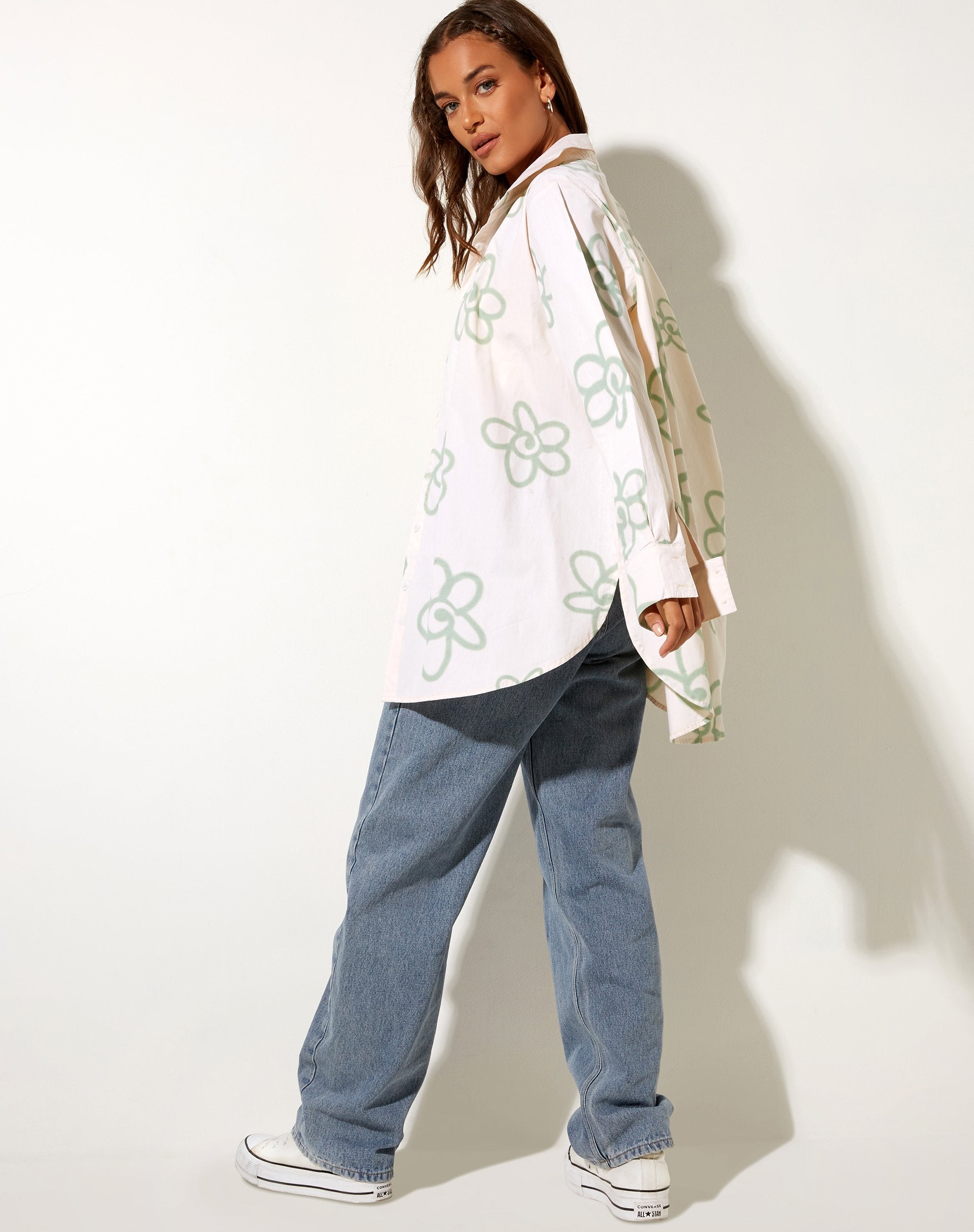 Image de Gana Shirt in White Graffiti Flower