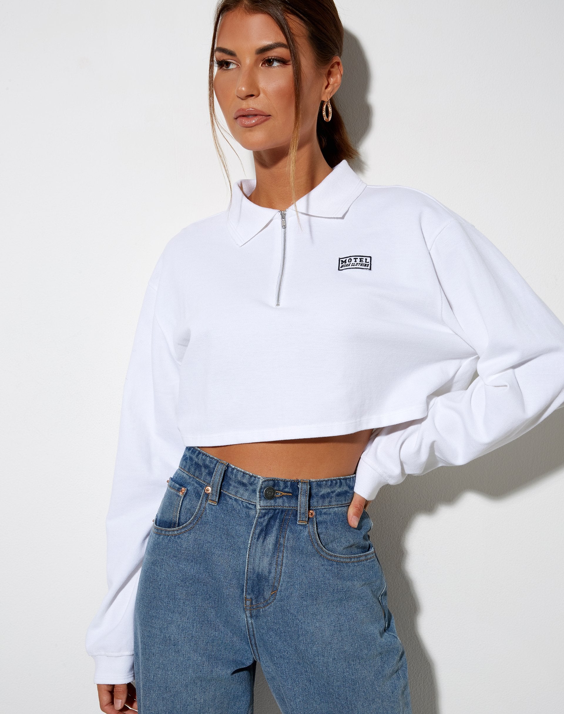 Image de Gandi Crop Top in White with Motel Work Clothing Label