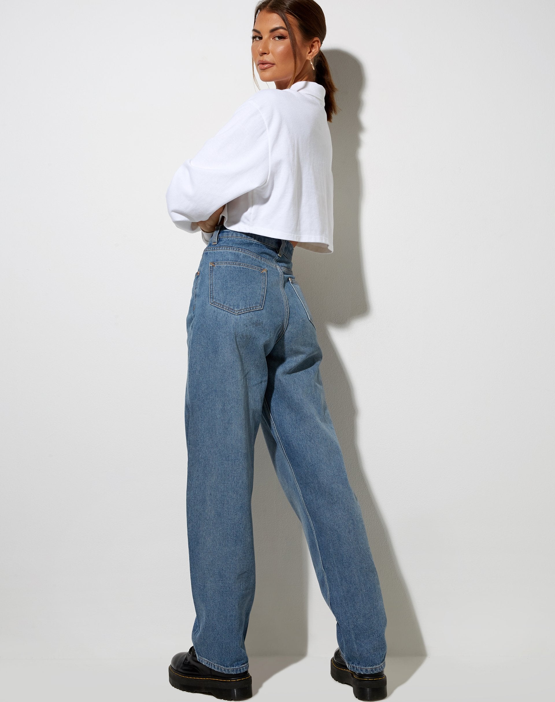 Image de Gandi Crop Top in White with Motel Work Clothing Label