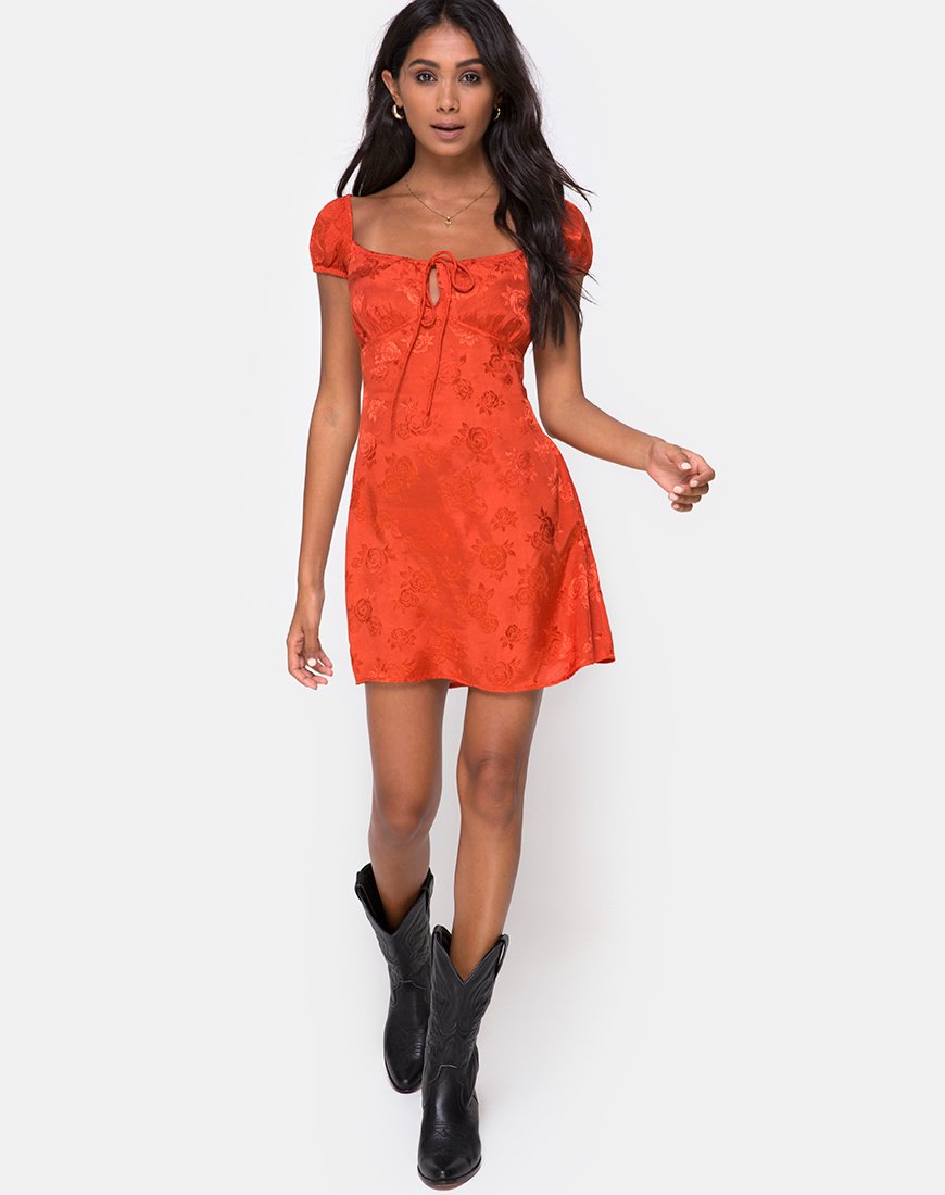 Image de la mini robe Gaval en satin rose rouille