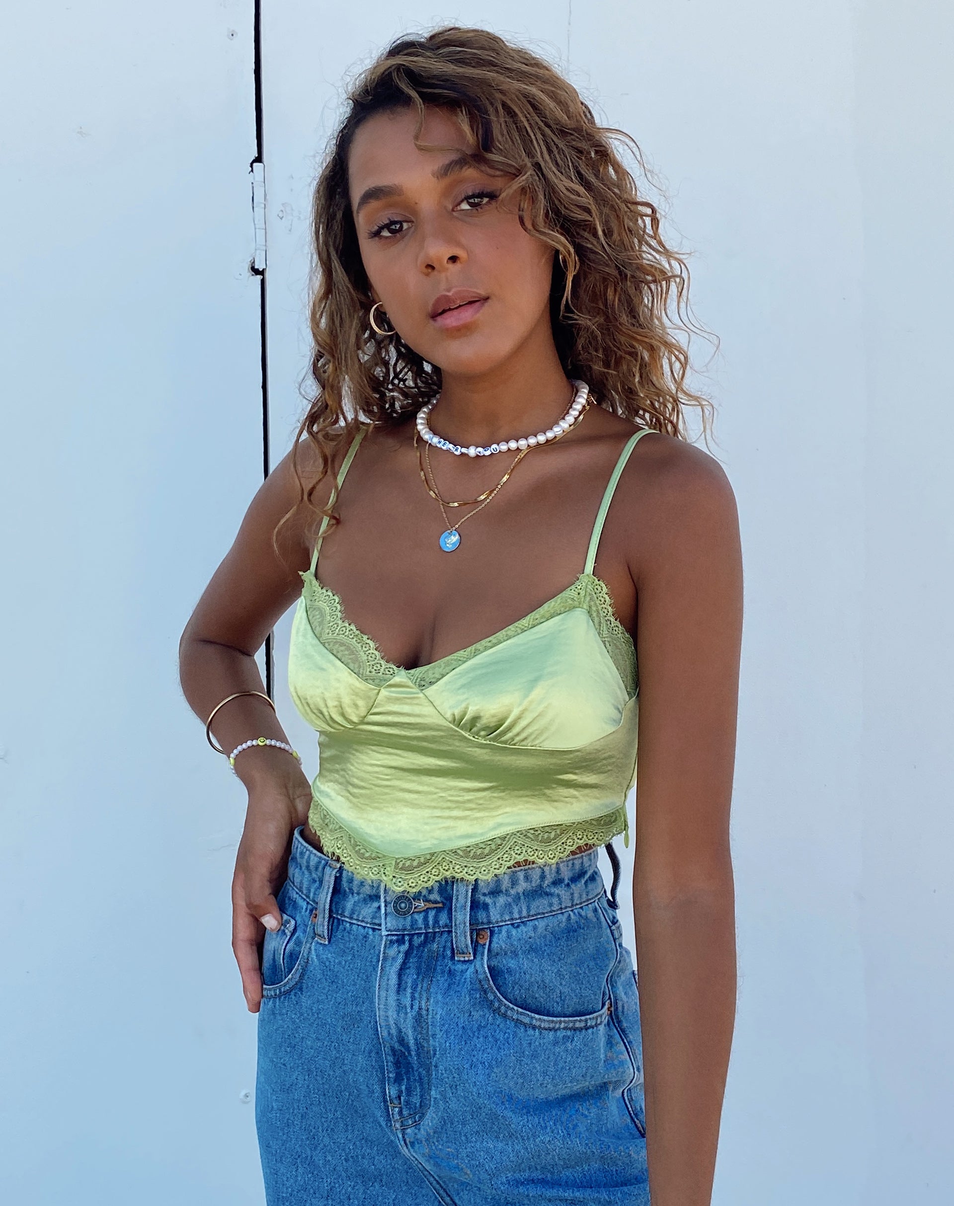 Image de Gemlou Cami Top in Satin Lime Green