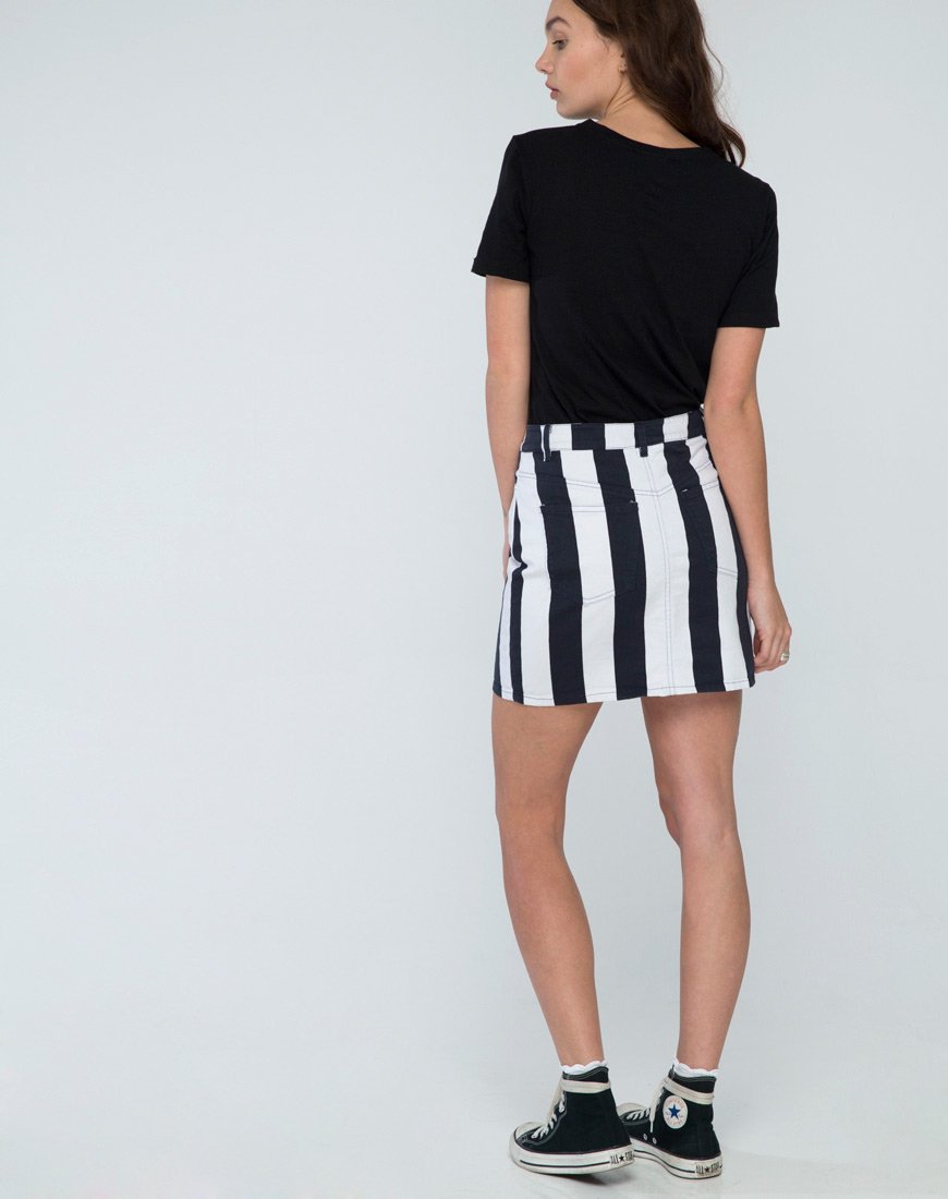 Image de Girl Fit Tee in Mourir DAmour Black