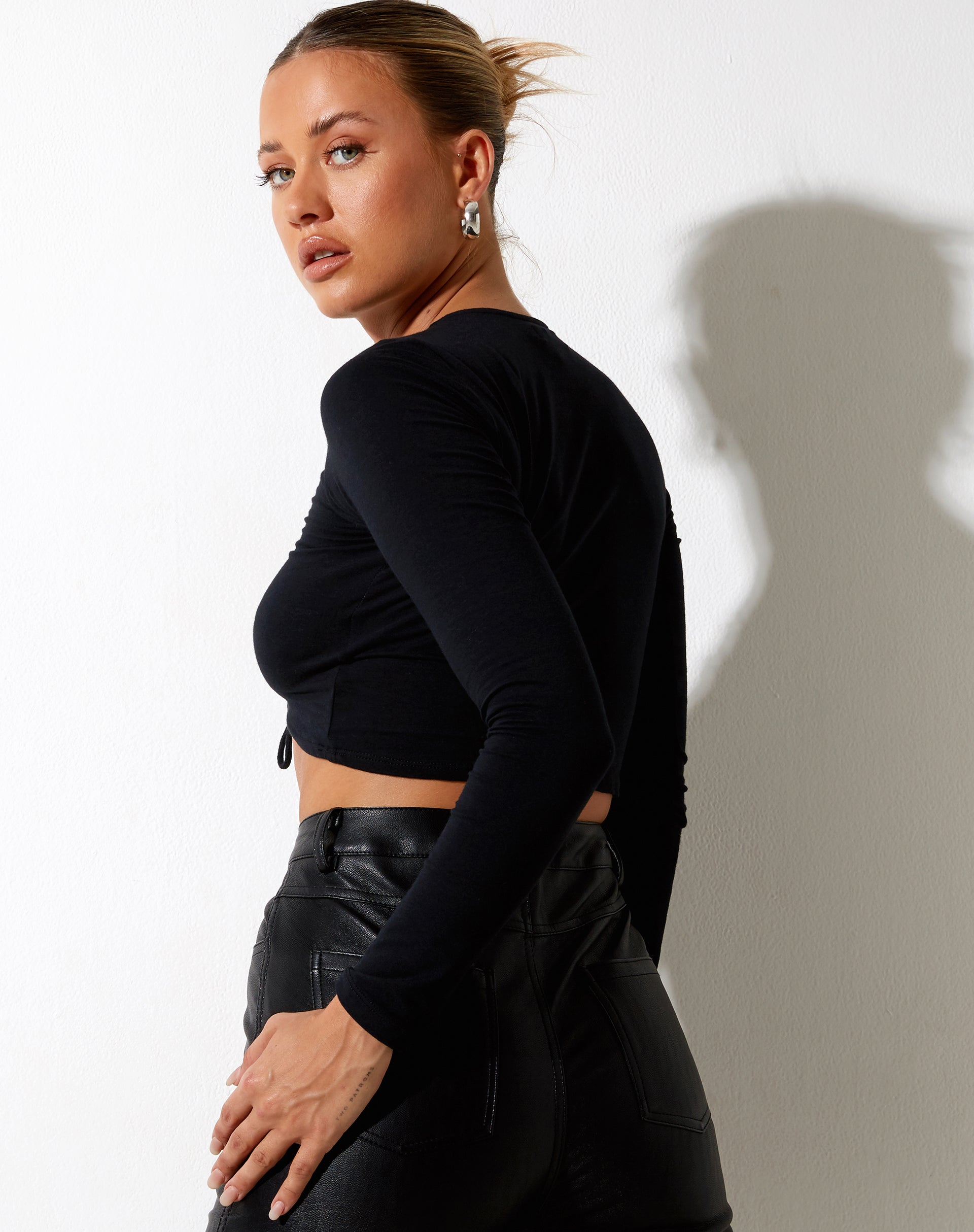 Image de Gisy Crop Top en Lycra Noir