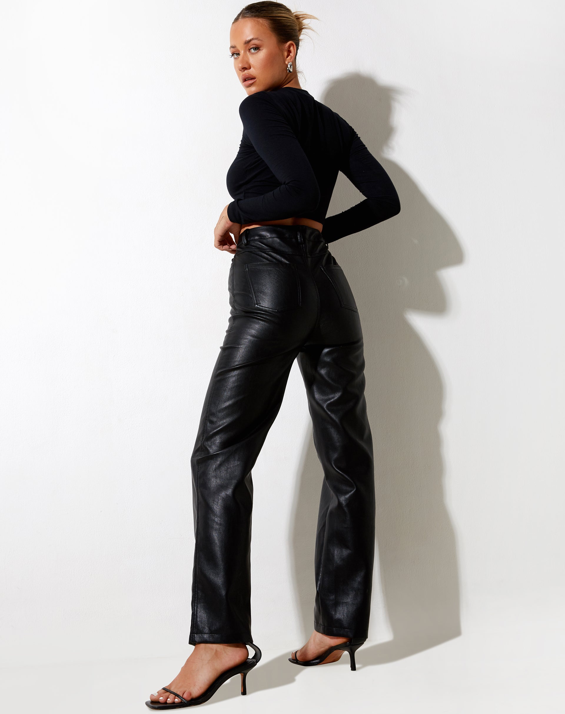 Image de Gisy Crop Top en Lycra Noir