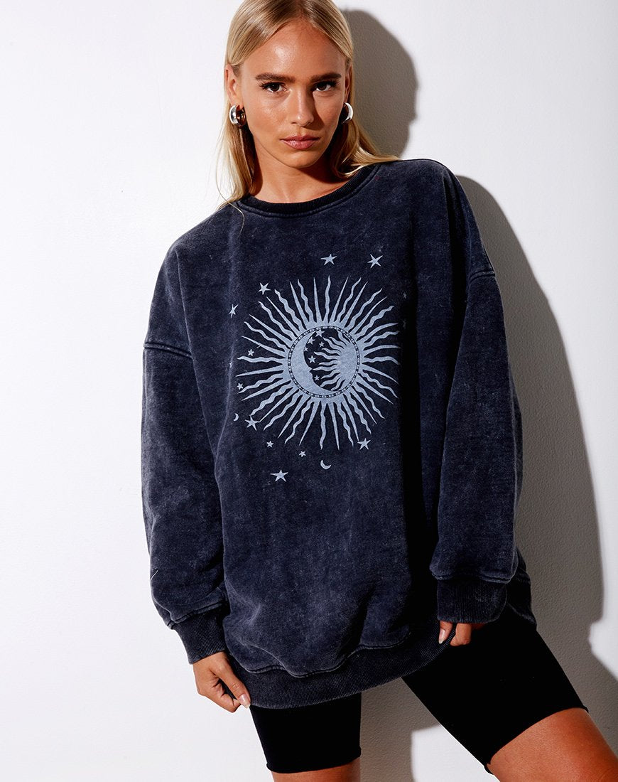 Image de Glo Sweatshirt in Black Stone Wash Cosmos